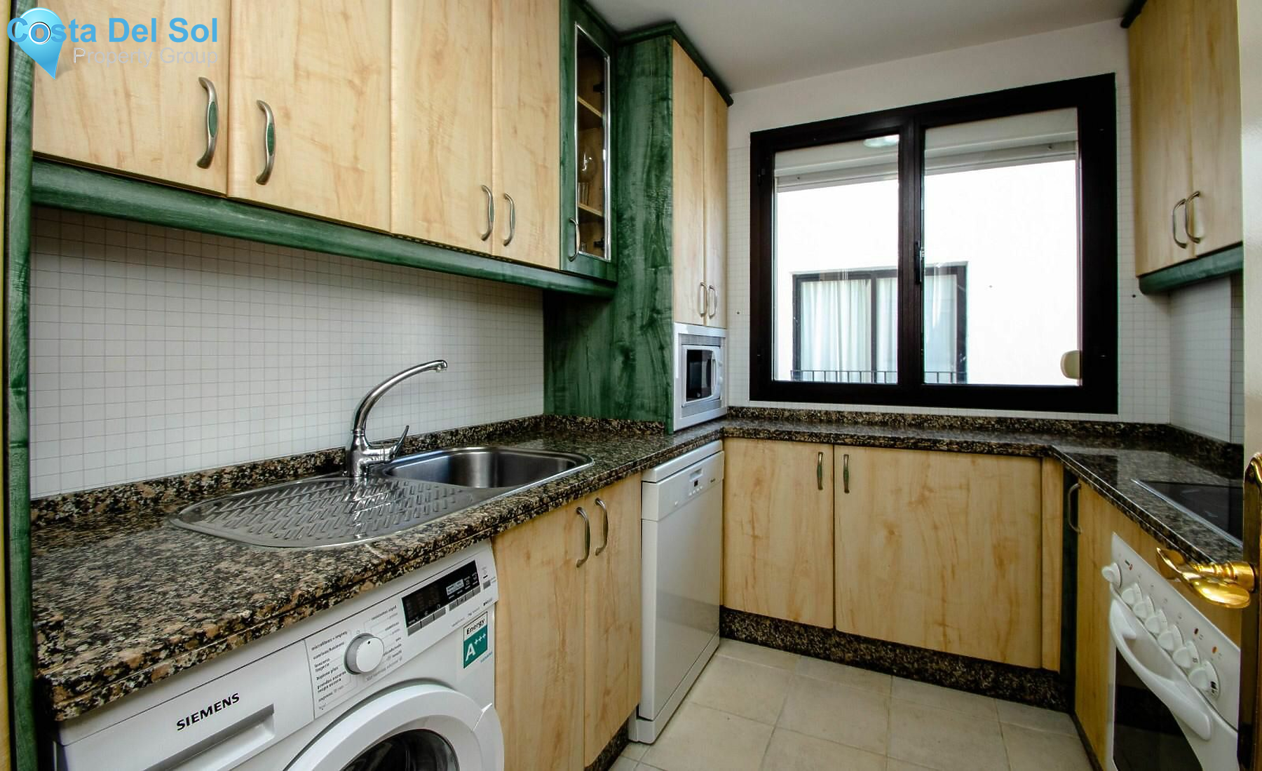 Middle Floor Apartment in Puerto Banús-1186987