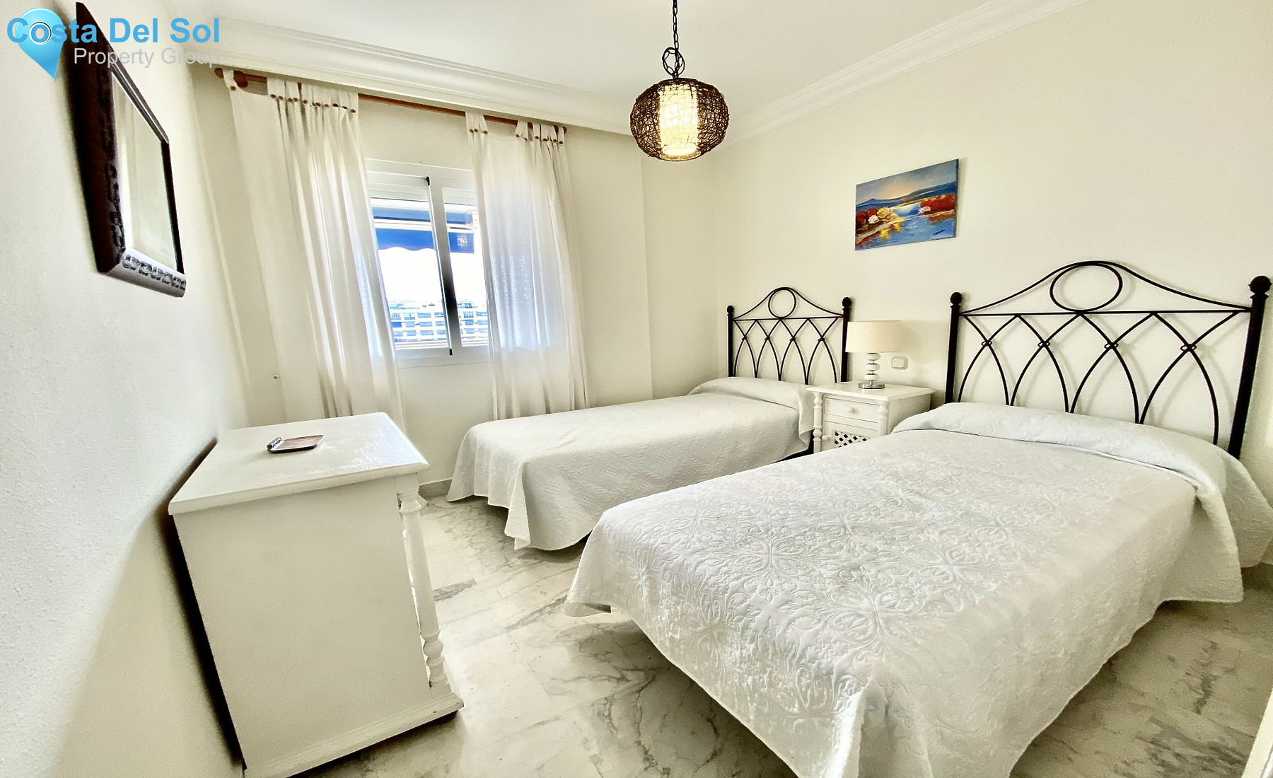Middle Floor Apartment in Puerto Banús-1193198