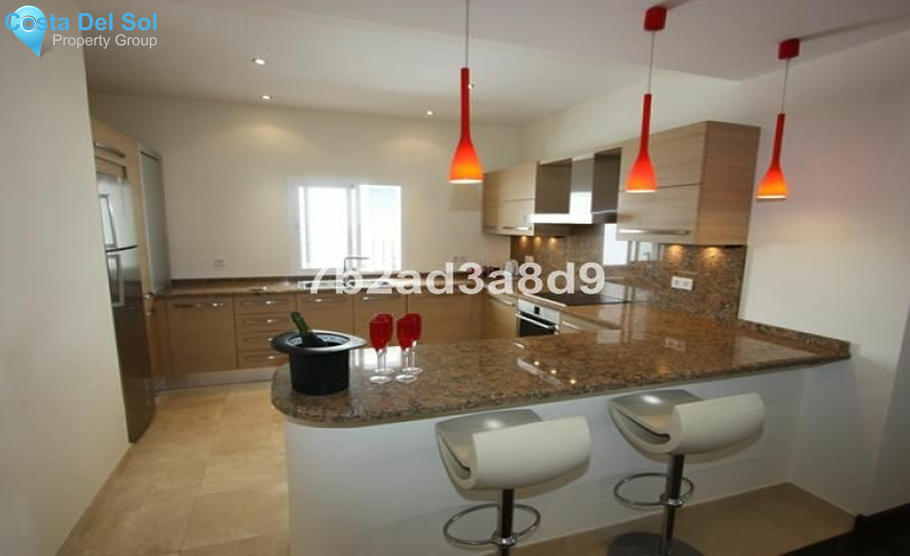 Middle Floor Apartment in Puerto Banús-1206524