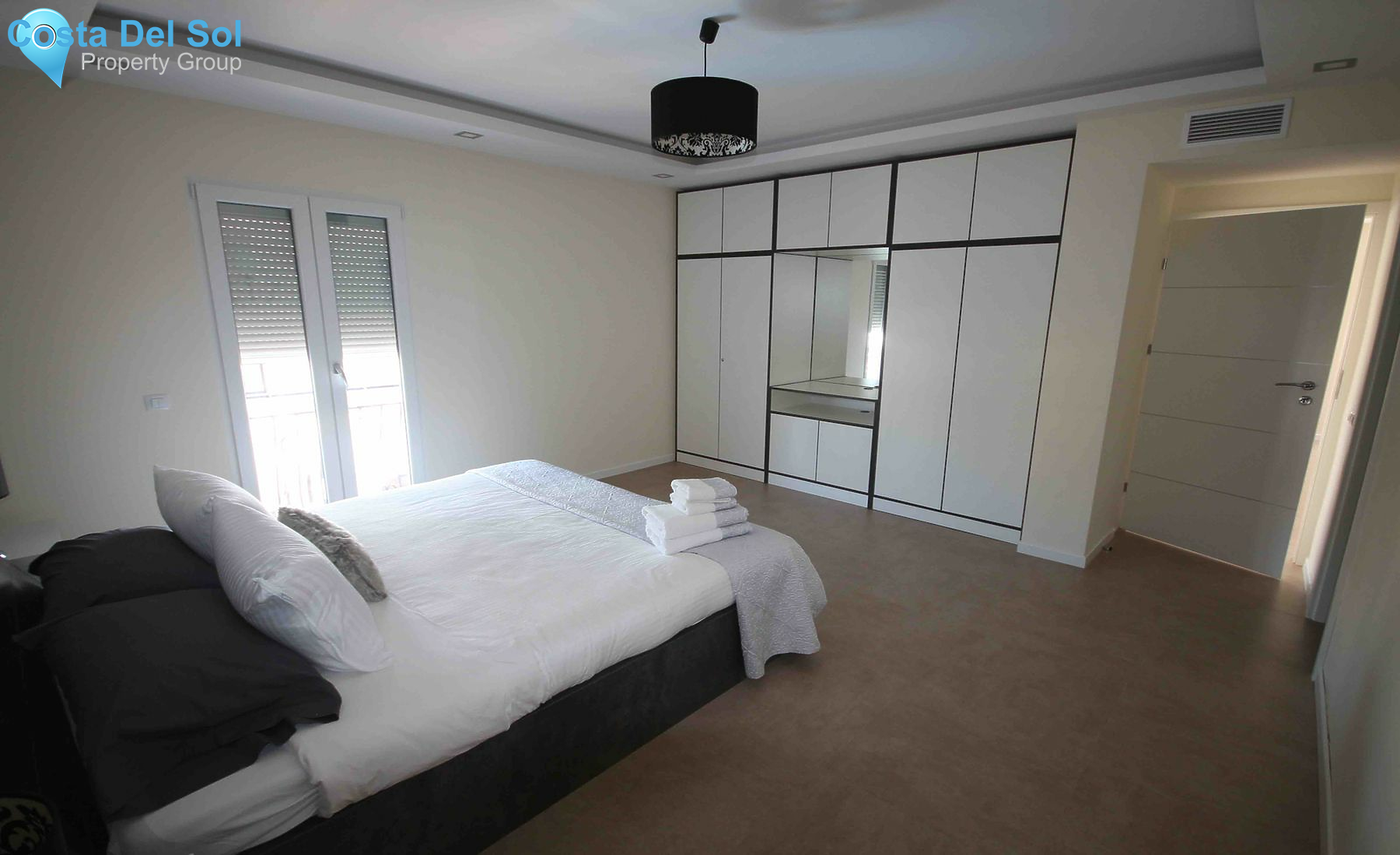 Middle Floor Apartment in Puerto Banús-1206866