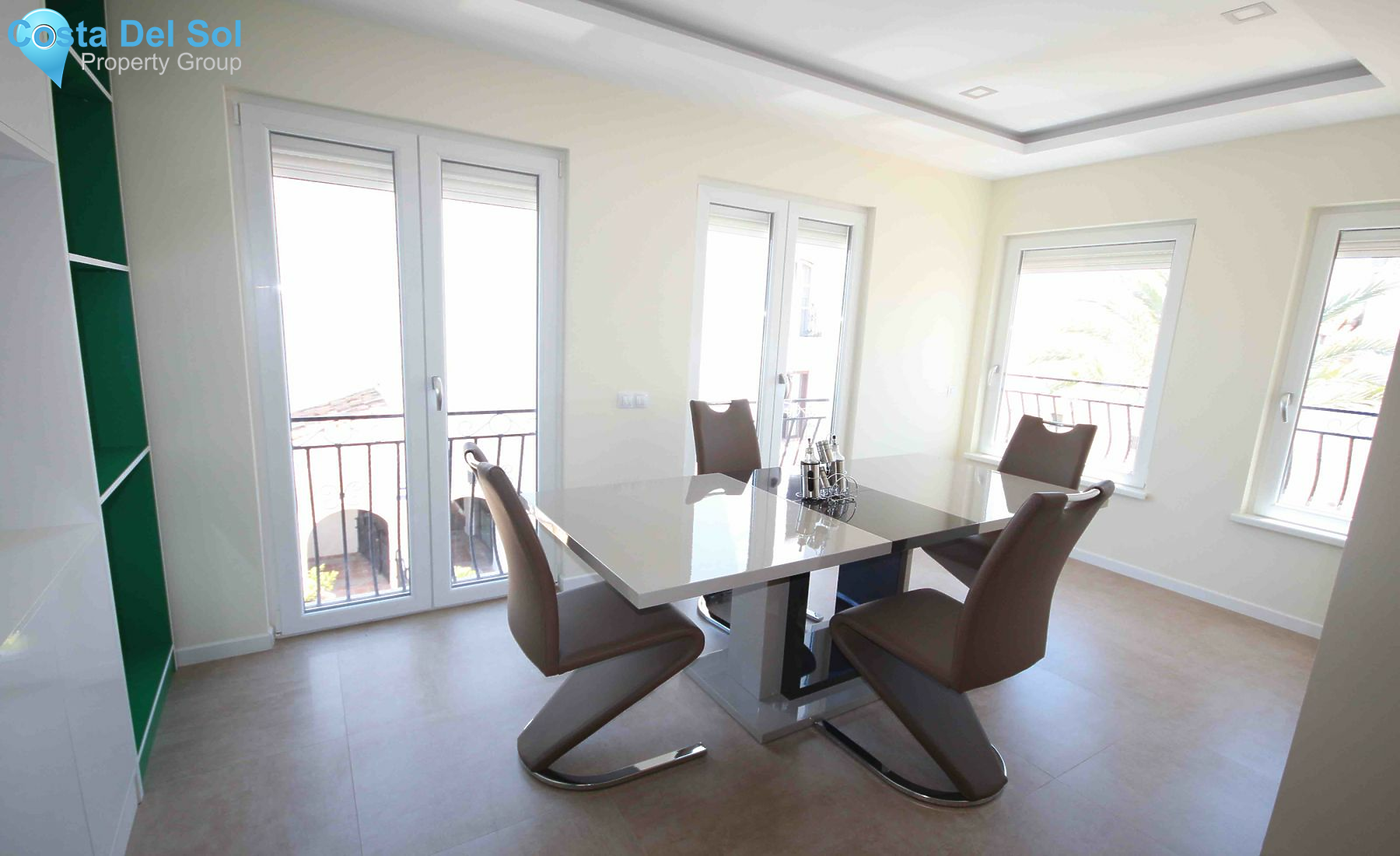 Middle Floor Apartment in Puerto Banús-1206859