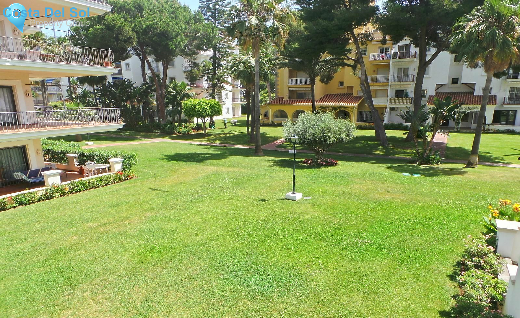 Middle Floor Apartment in Puerto Banús-1207922