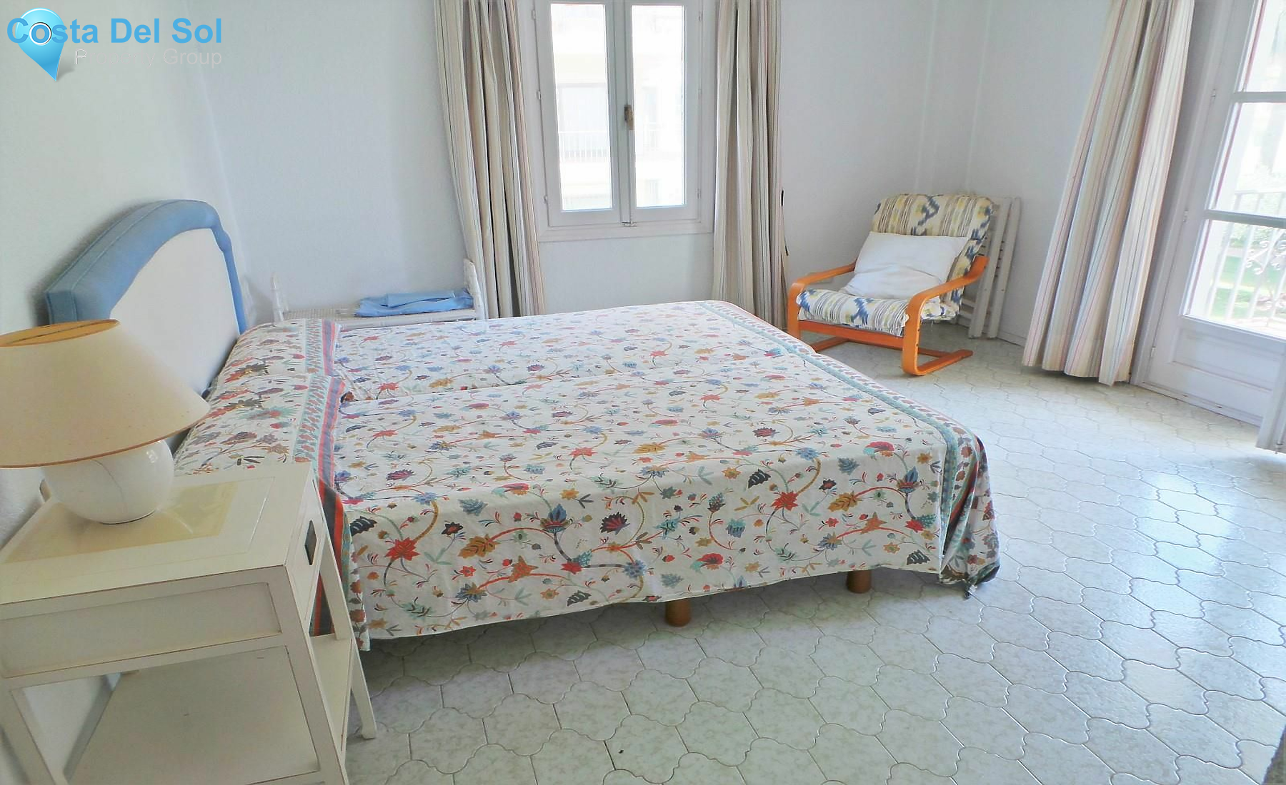 Middle Floor Apartment in Puerto Banús-1207905