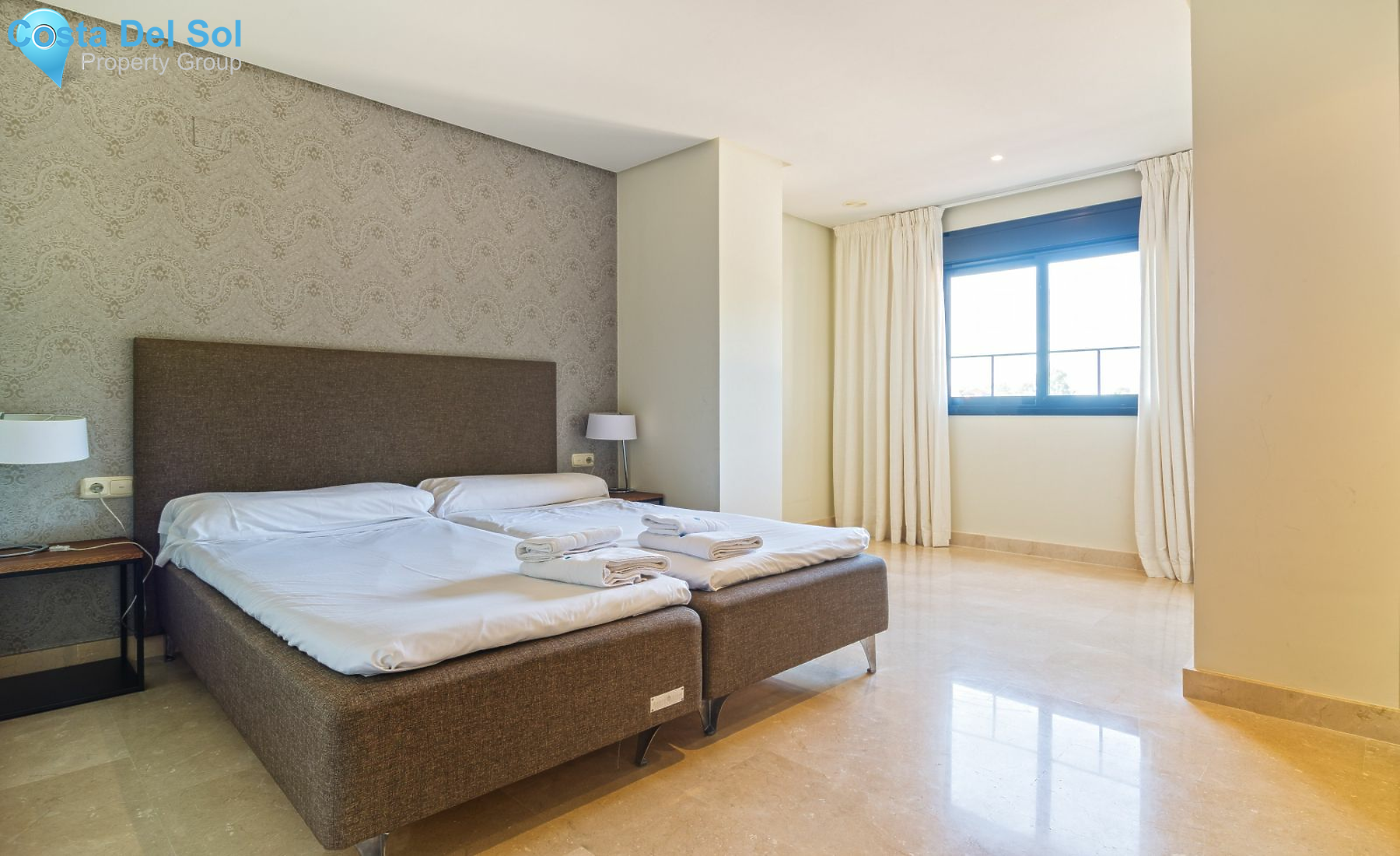 Middle Floor Apartment in Puerto Banús-1208323