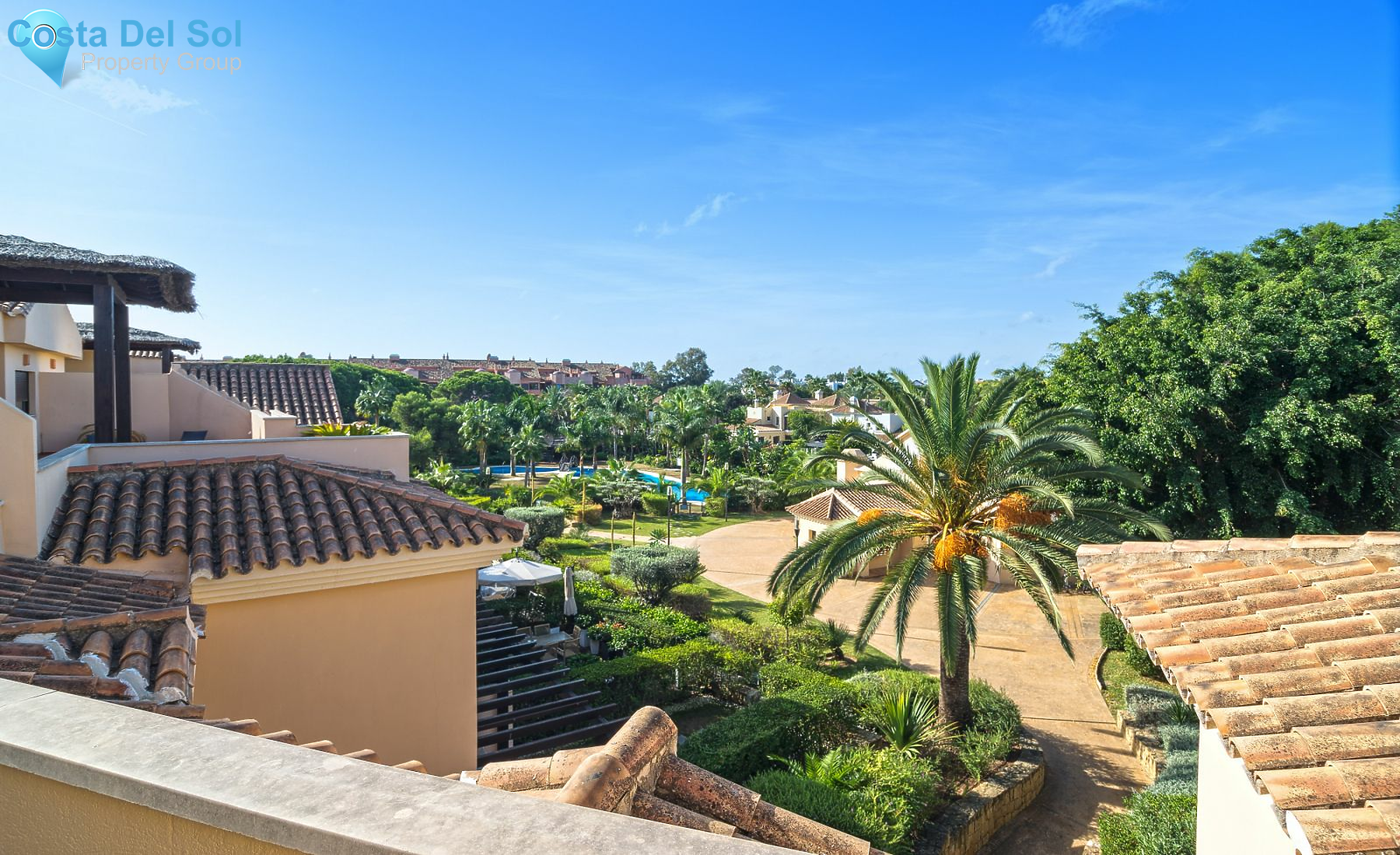 Middle Floor Apartment in Puerto Banús-1208325