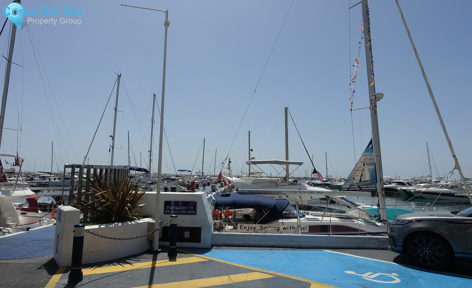 Middle Floor Apartment in Puerto Banús-1209664