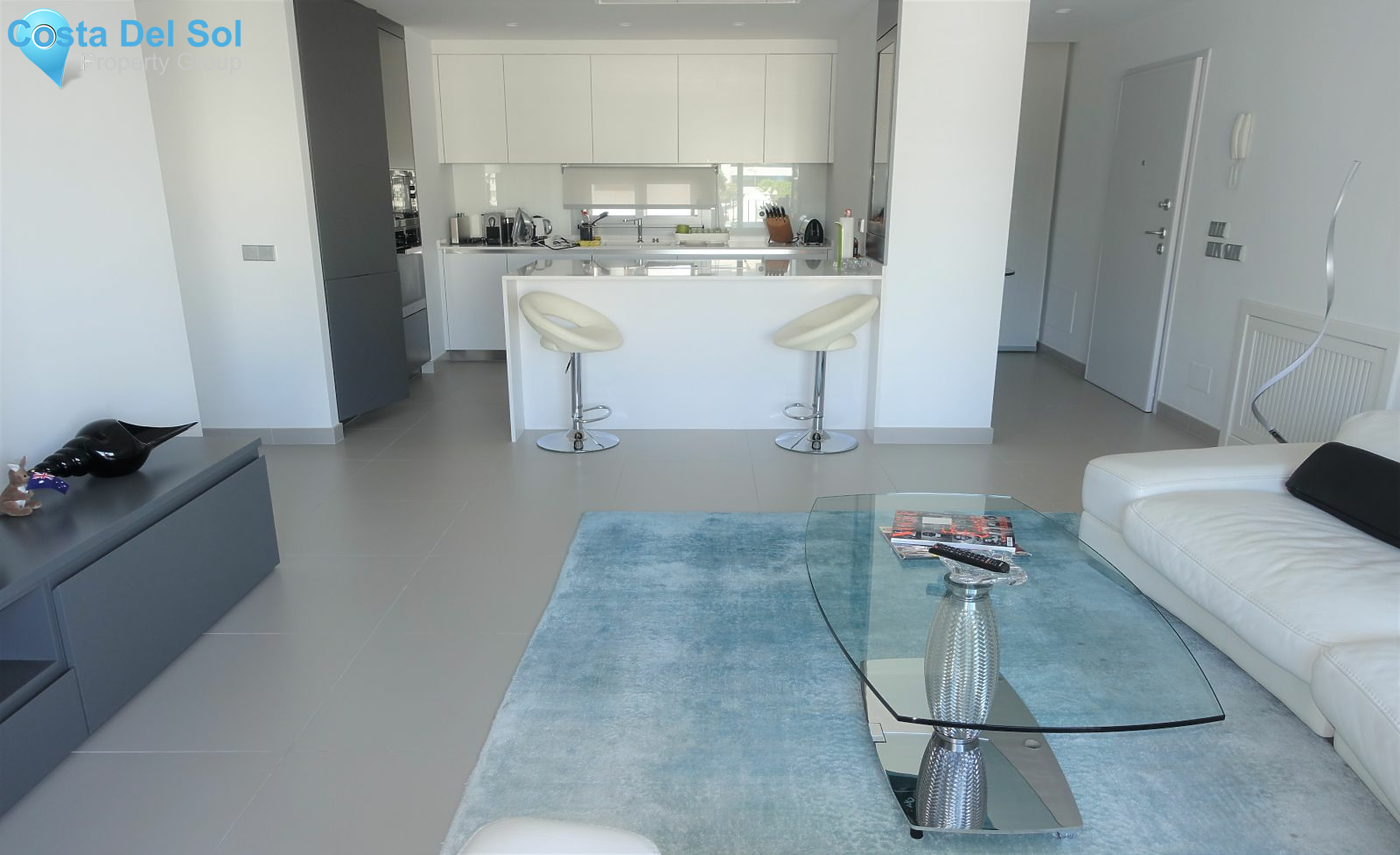 Middle Floor Apartment in Puerto Banús-1209655