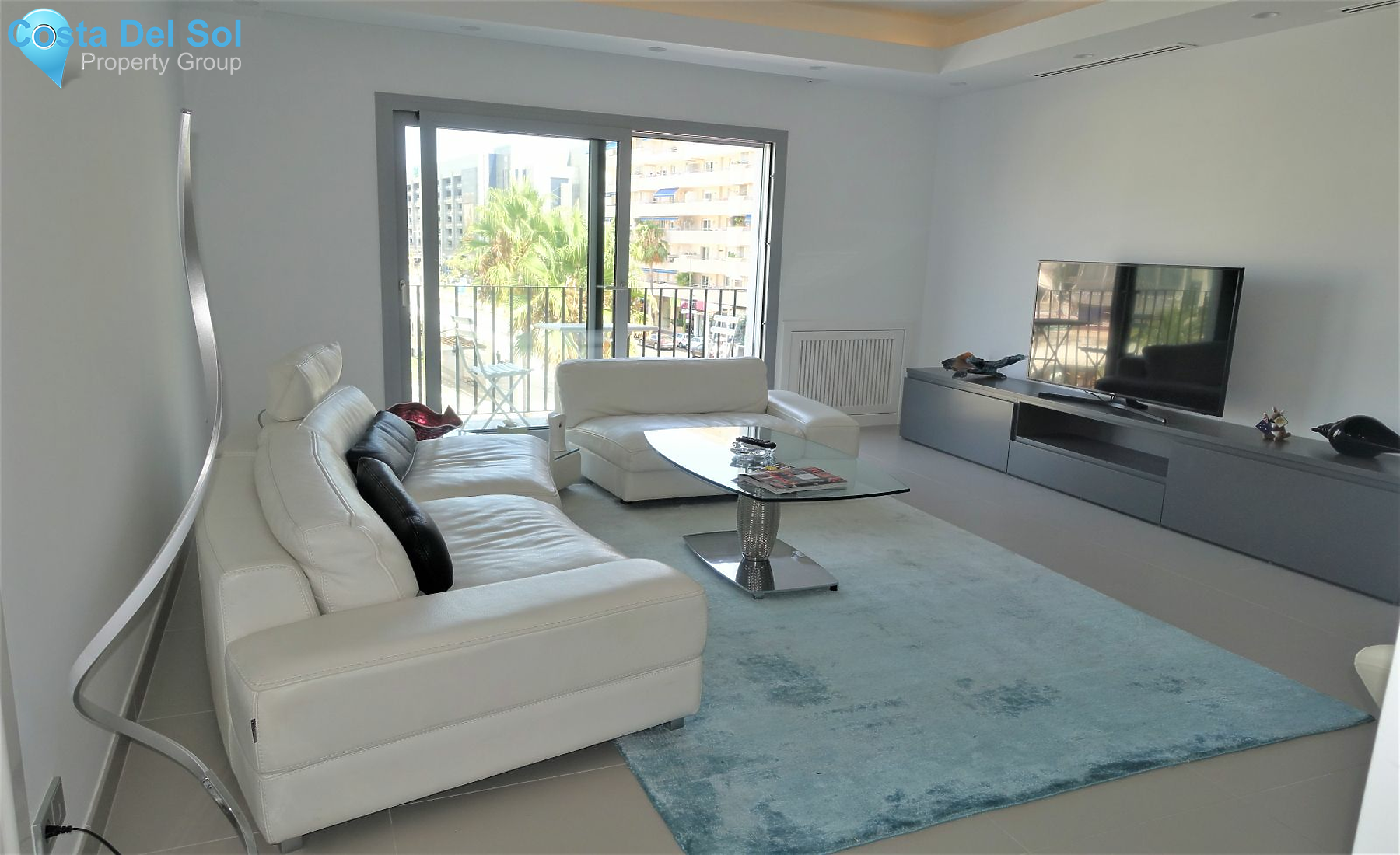 Middle Floor Apartment in Puerto Banús-1209658