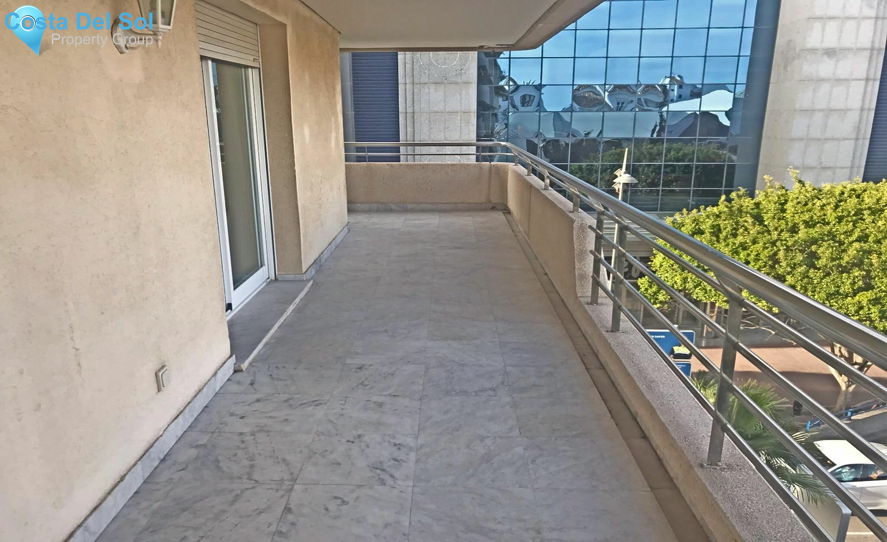 Middle Floor Apartment in Puerto Banús-1211678