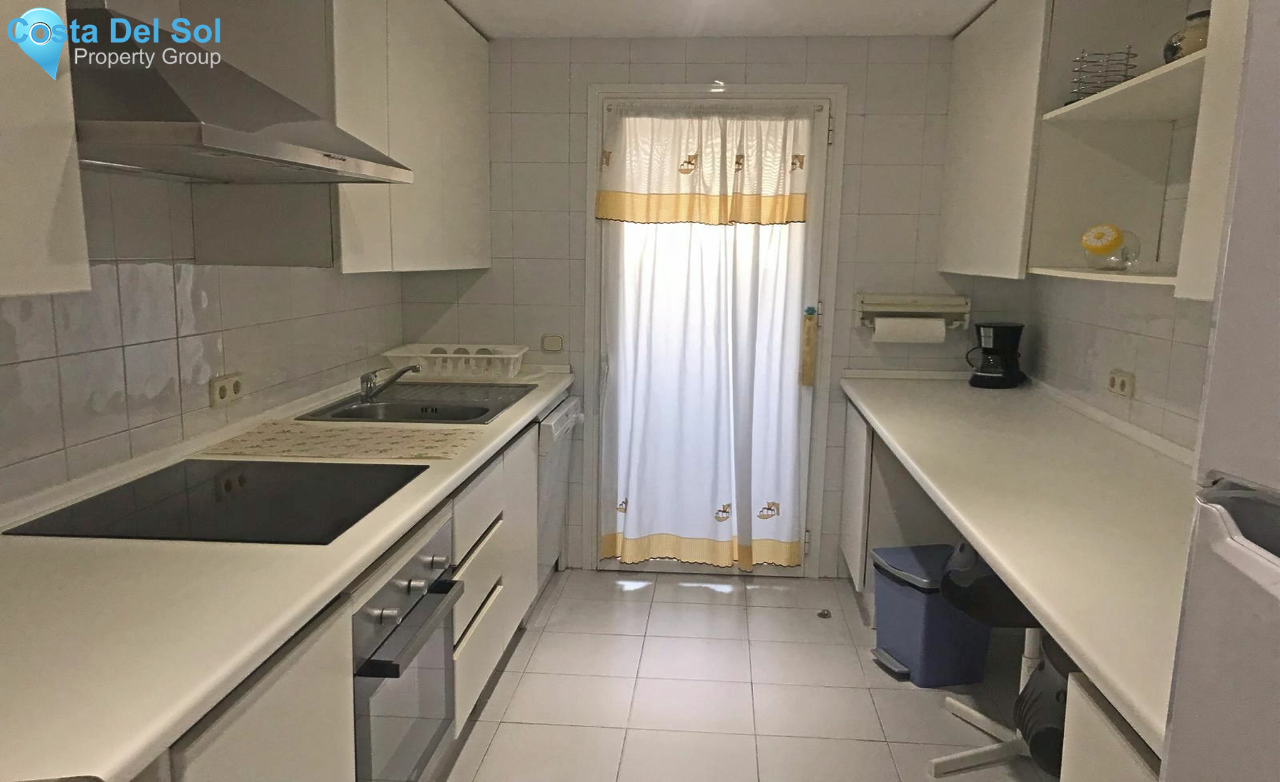 Middle Floor Apartment in Puerto Banús-1211681
