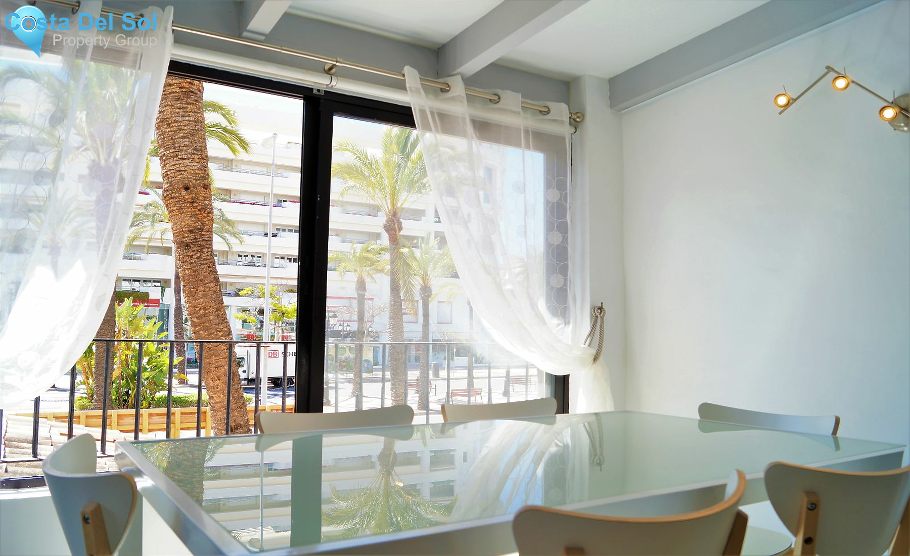 Middle Floor Apartment in Puerto Banús-1214605