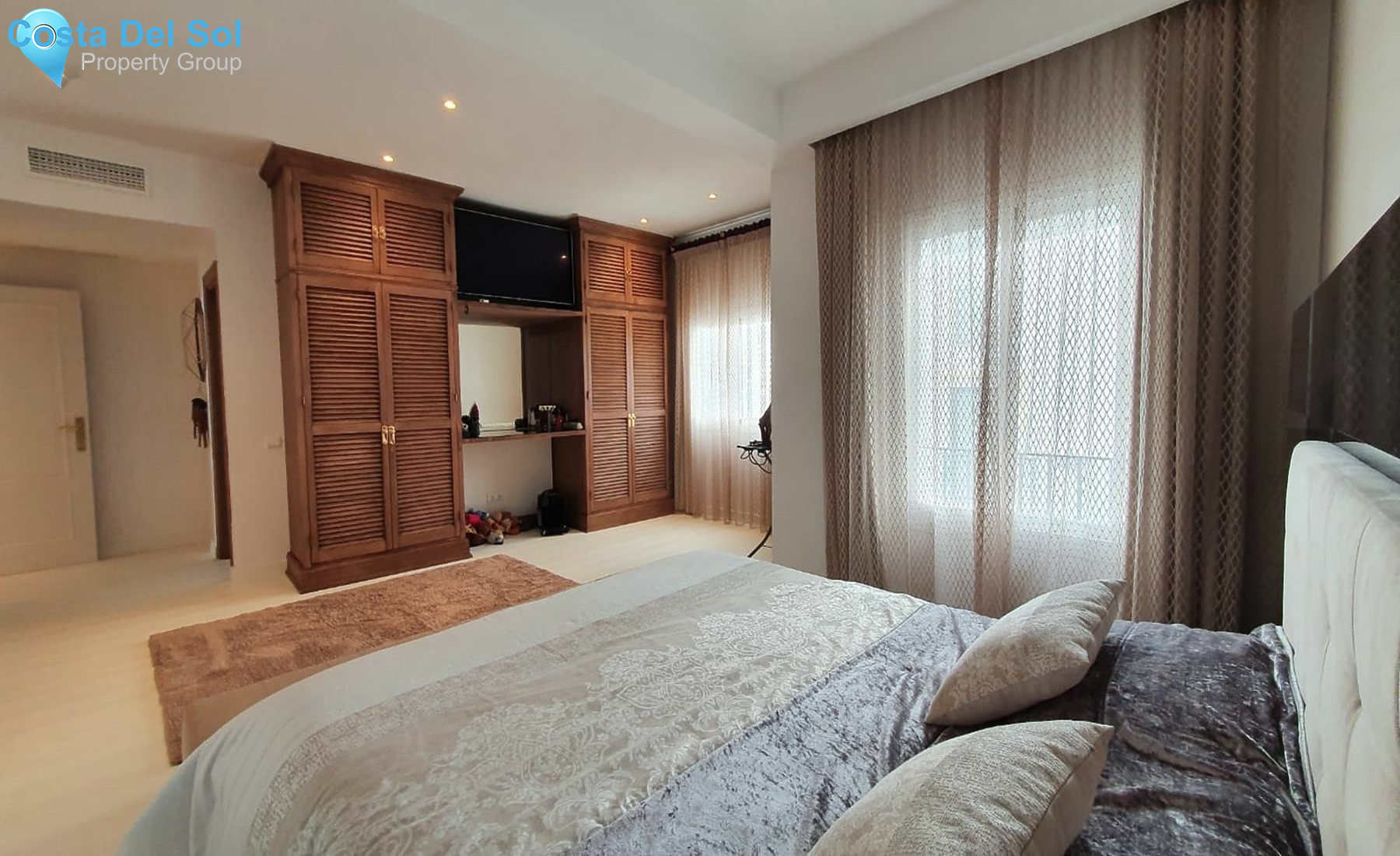 Middle Floor Apartment in Puerto Banús-1215809