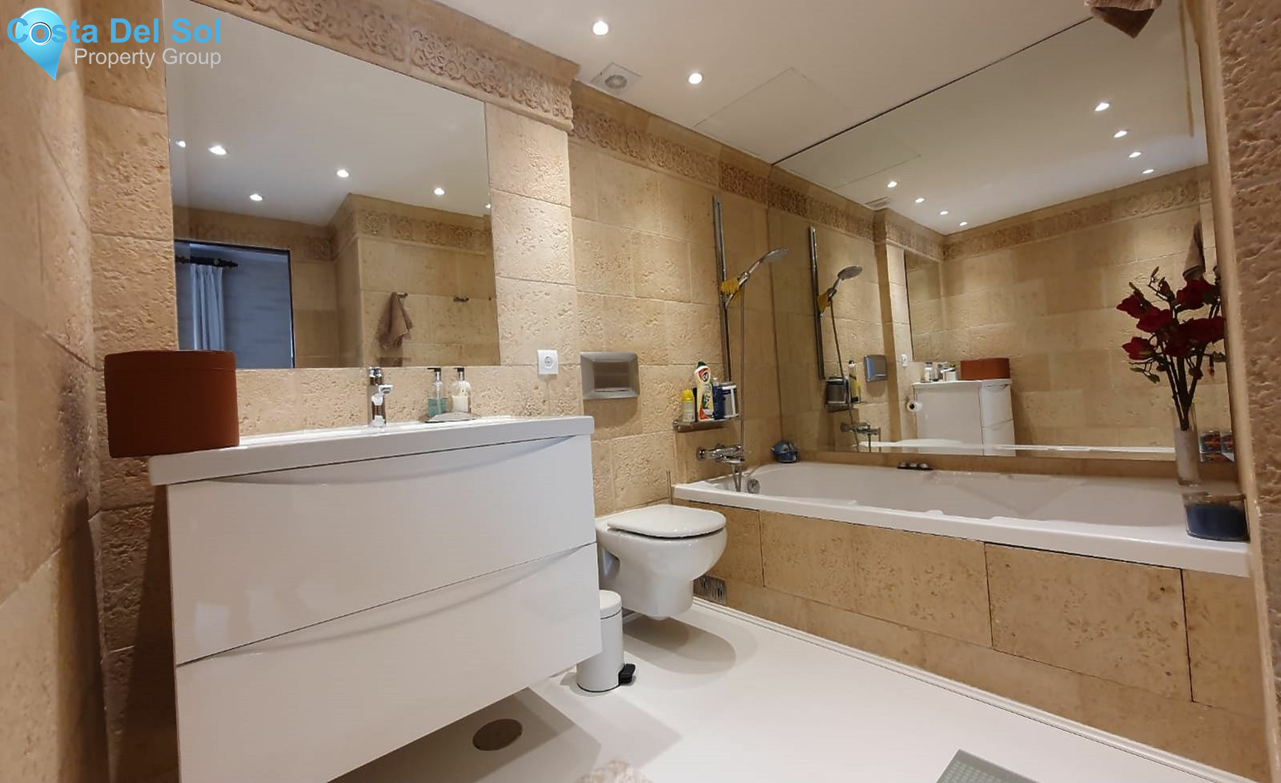 Middle Floor Apartment in Puerto Banús-1215810