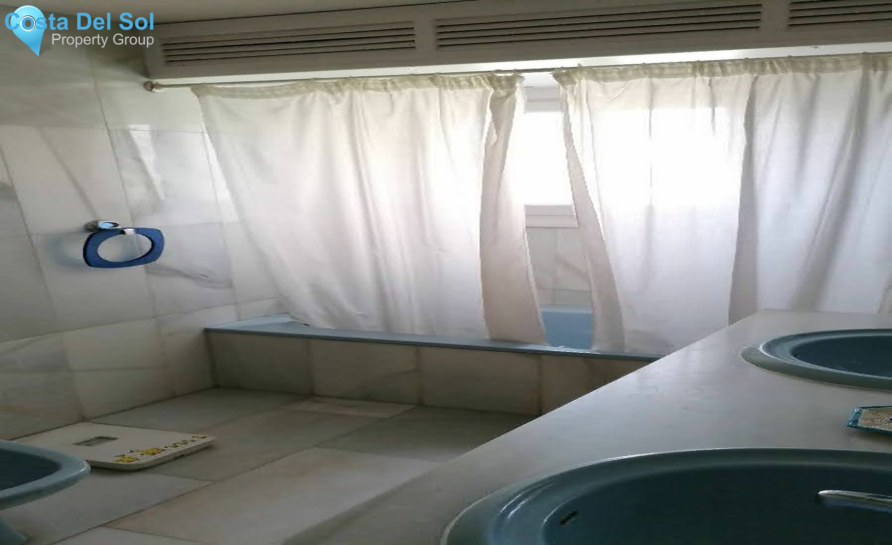 Middle Floor Apartment in Puerto Banús-1216490