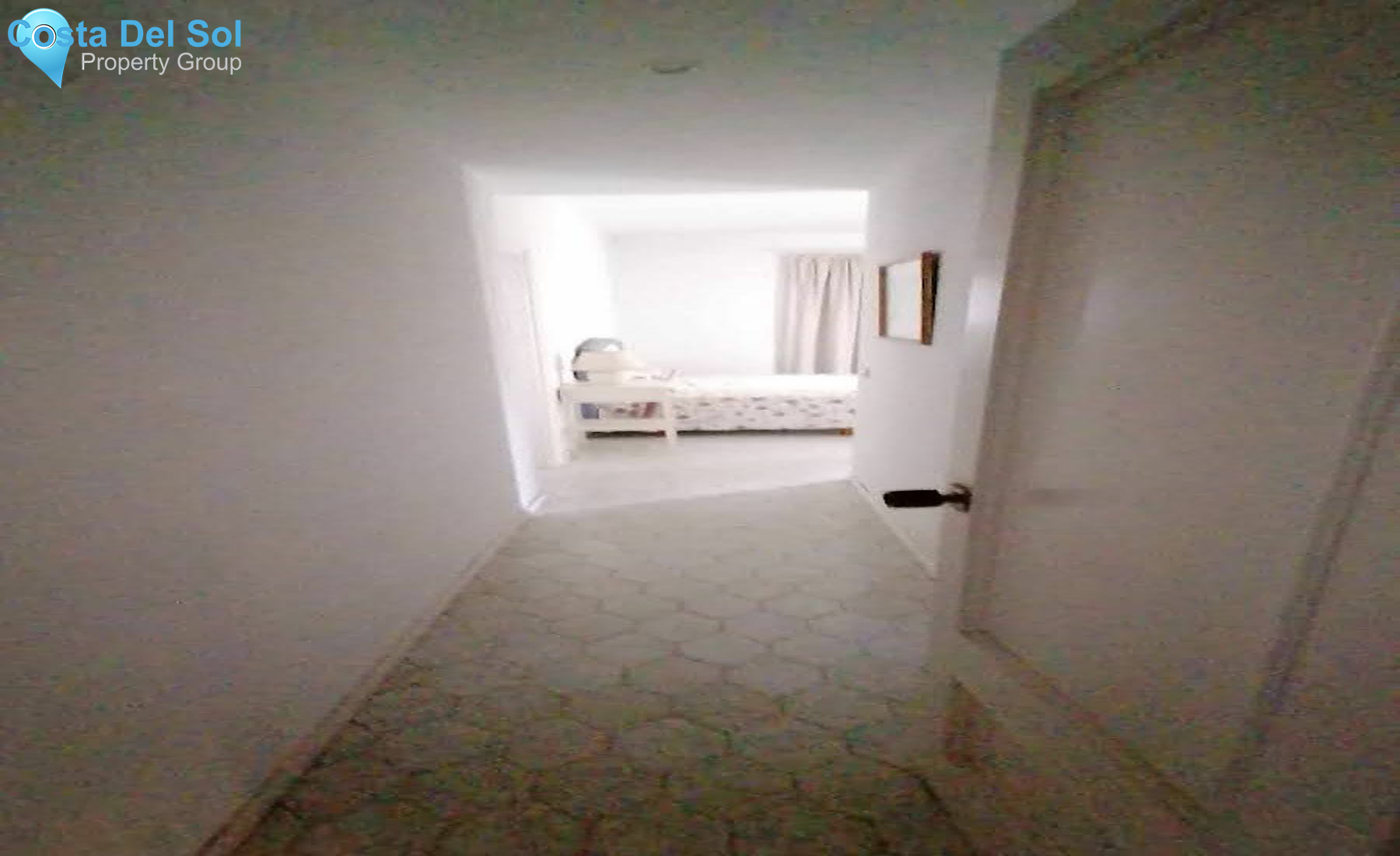 Middle Floor Apartment in Puerto Banús-1216485
