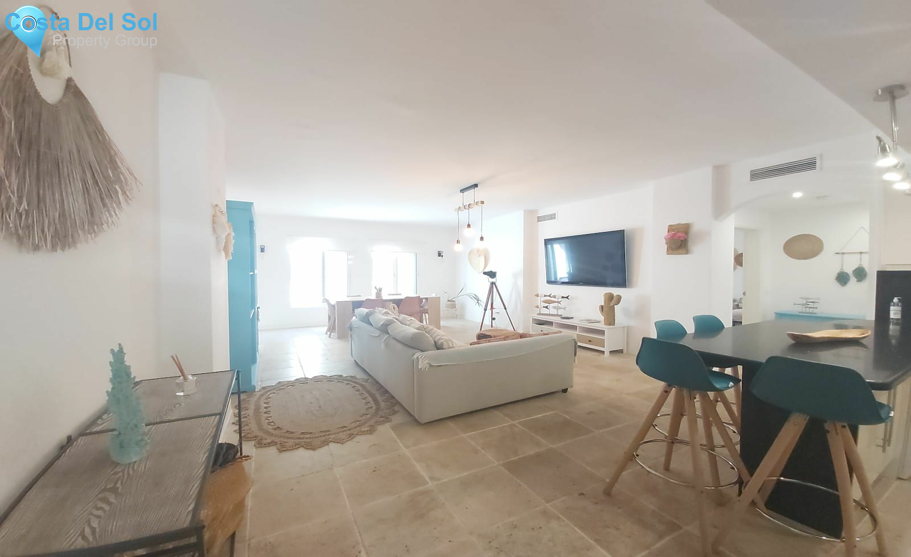 Middle Floor Apartment in Puerto Banús