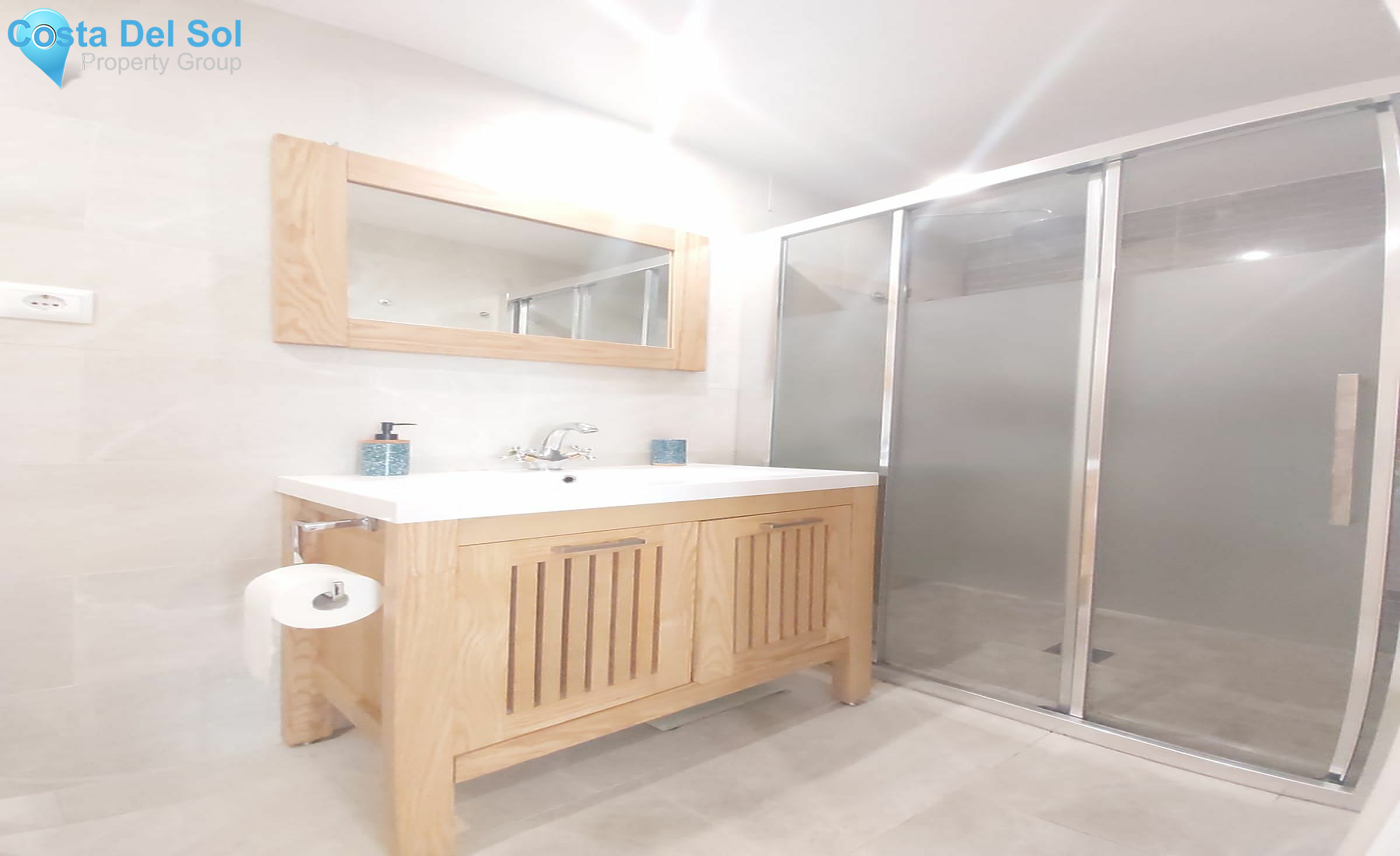 Middle Floor Apartment in Puerto Banús-1219698