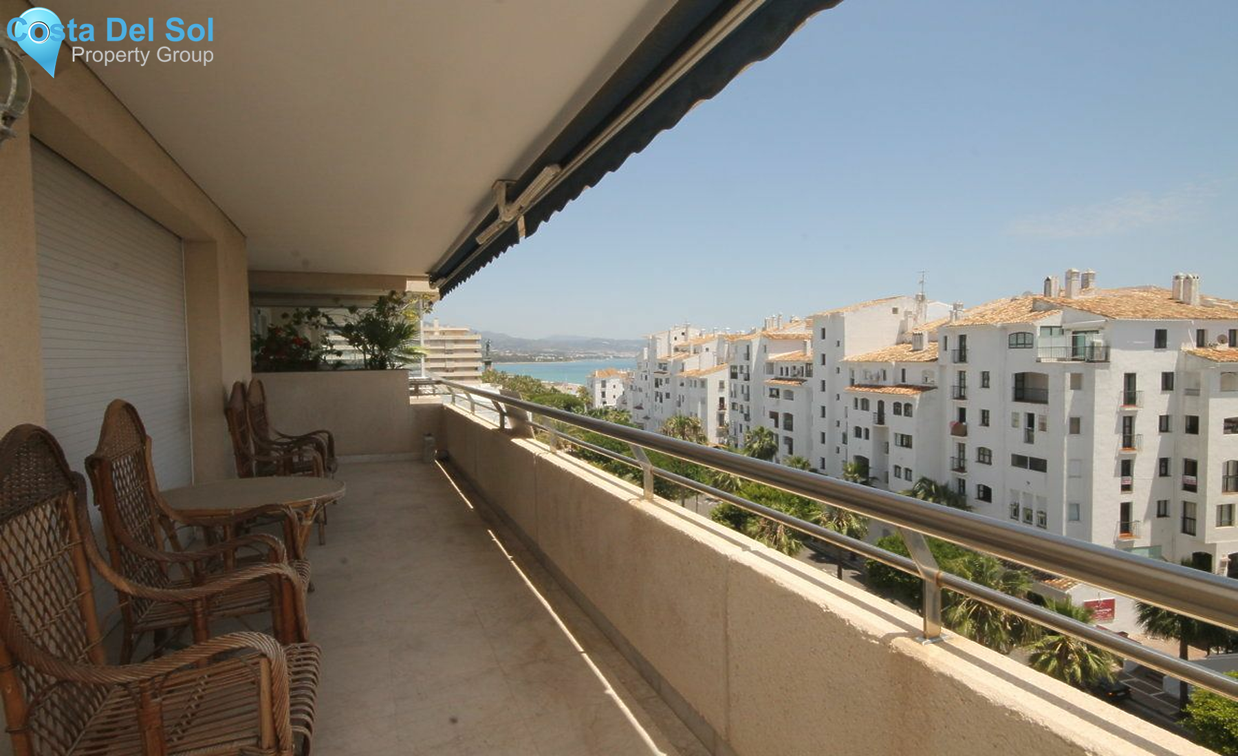 Middle Floor Apartment in Puerto Banús-1220994
