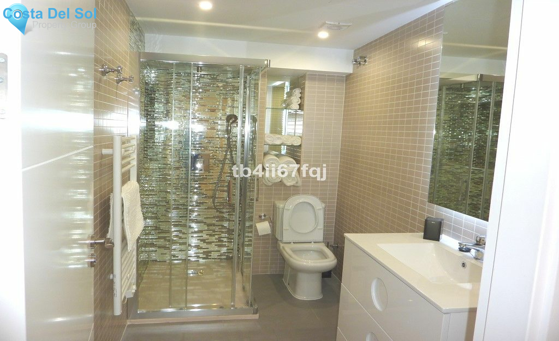 Middle Floor Apartment in Puerto Banús-1222769
