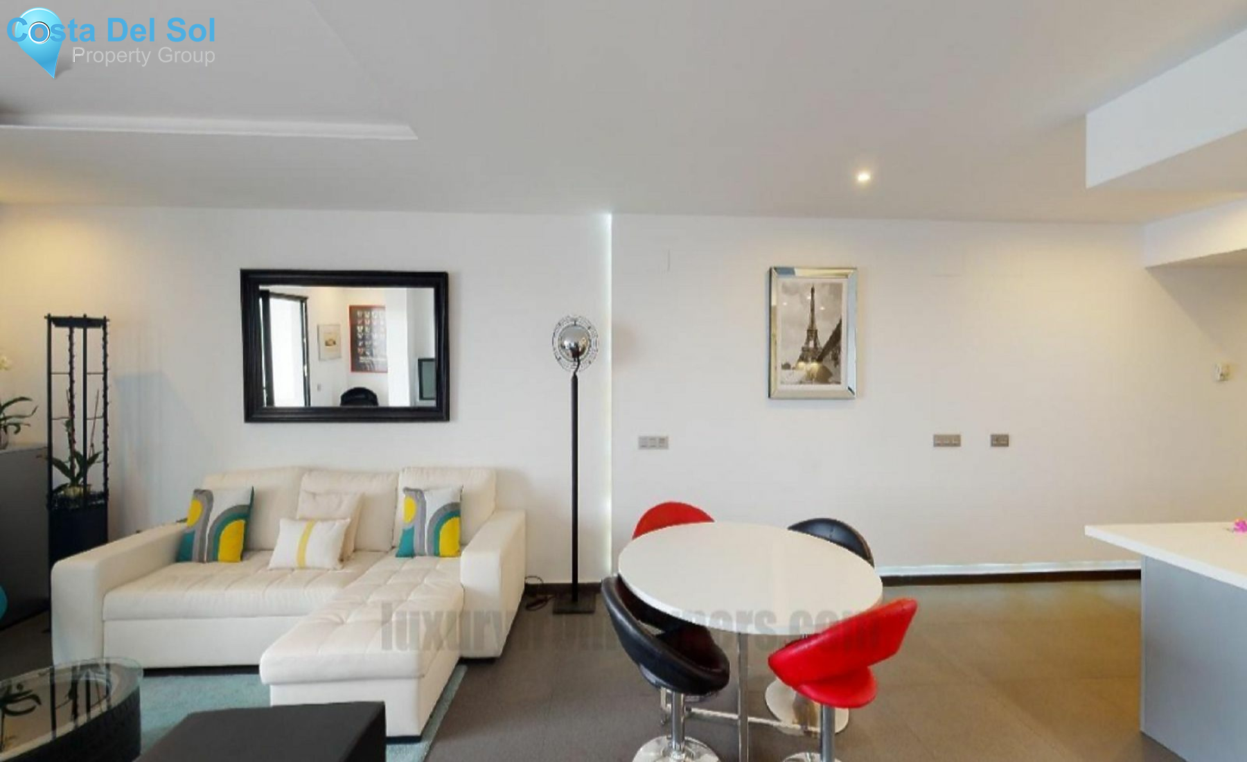 Middle Floor Apartment in Puerto Banús-1223418