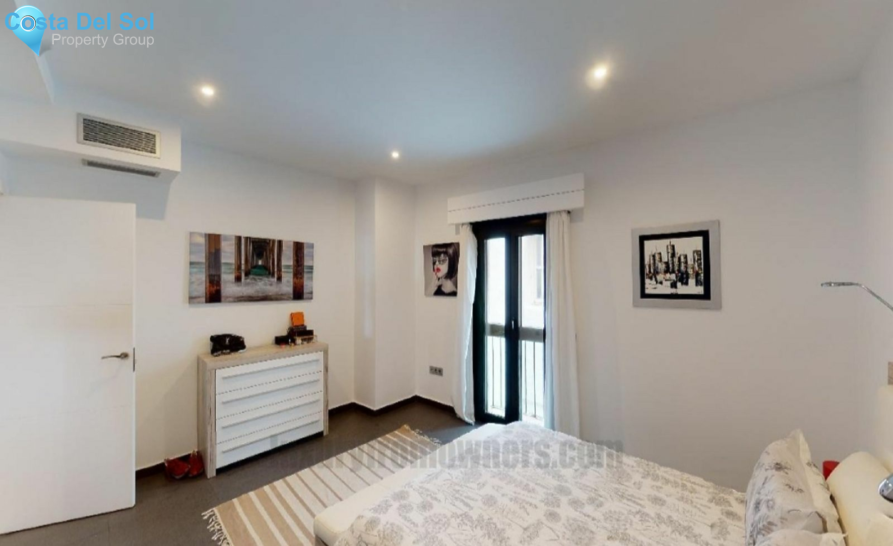 Middle Floor Apartment in Puerto Banús-1223420