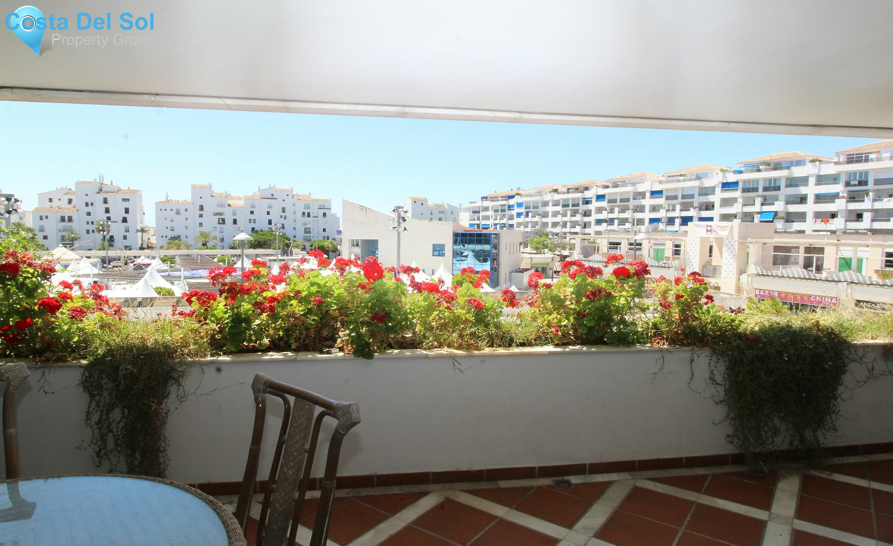 Middle Floor Apartment in Puerto Banús-1232378