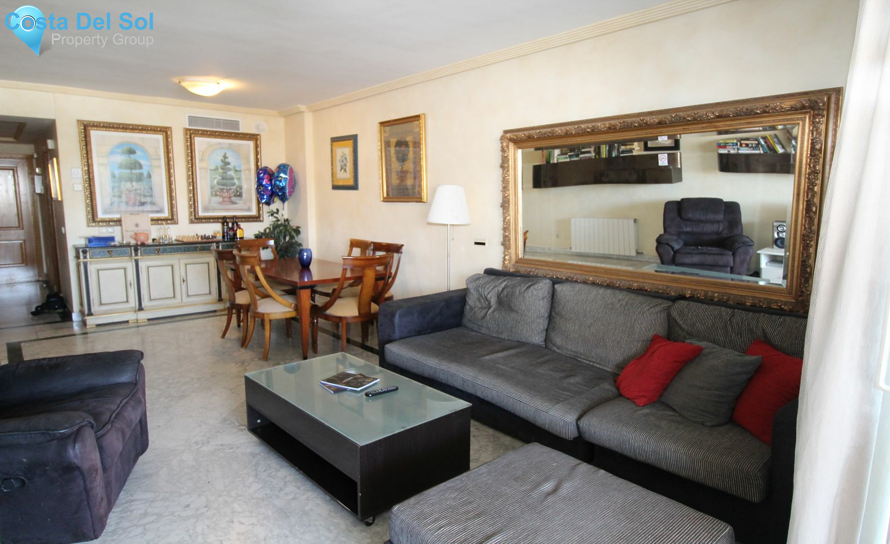 Middle Floor Apartment in Puerto Banús-1232365