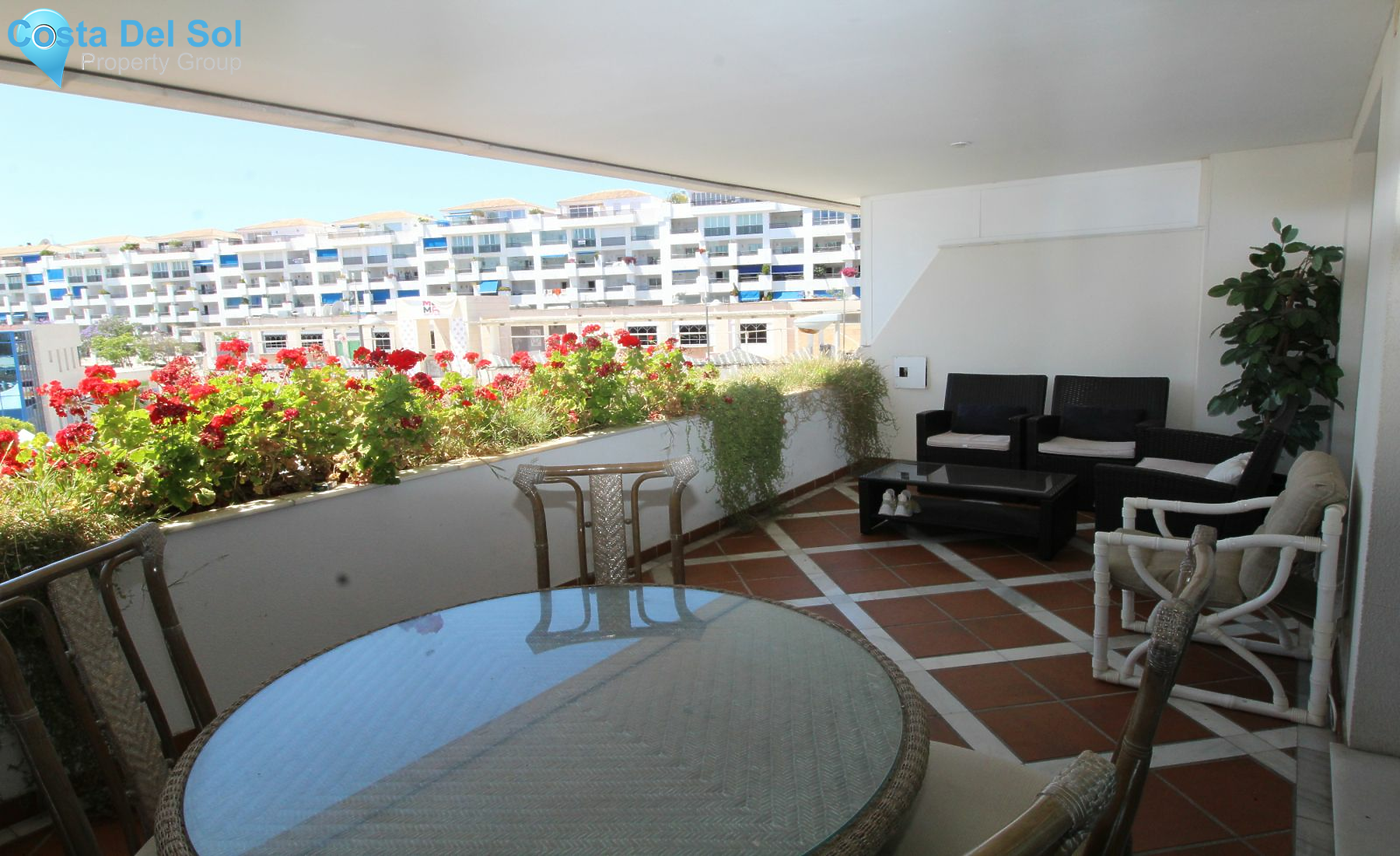 Middle Floor Apartment in Puerto Banús-1232368