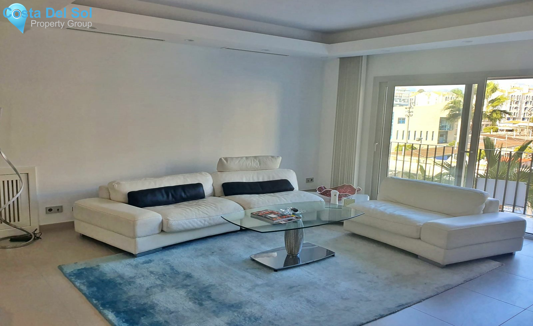 Middle Floor Apartment in Puerto Banús-1232574