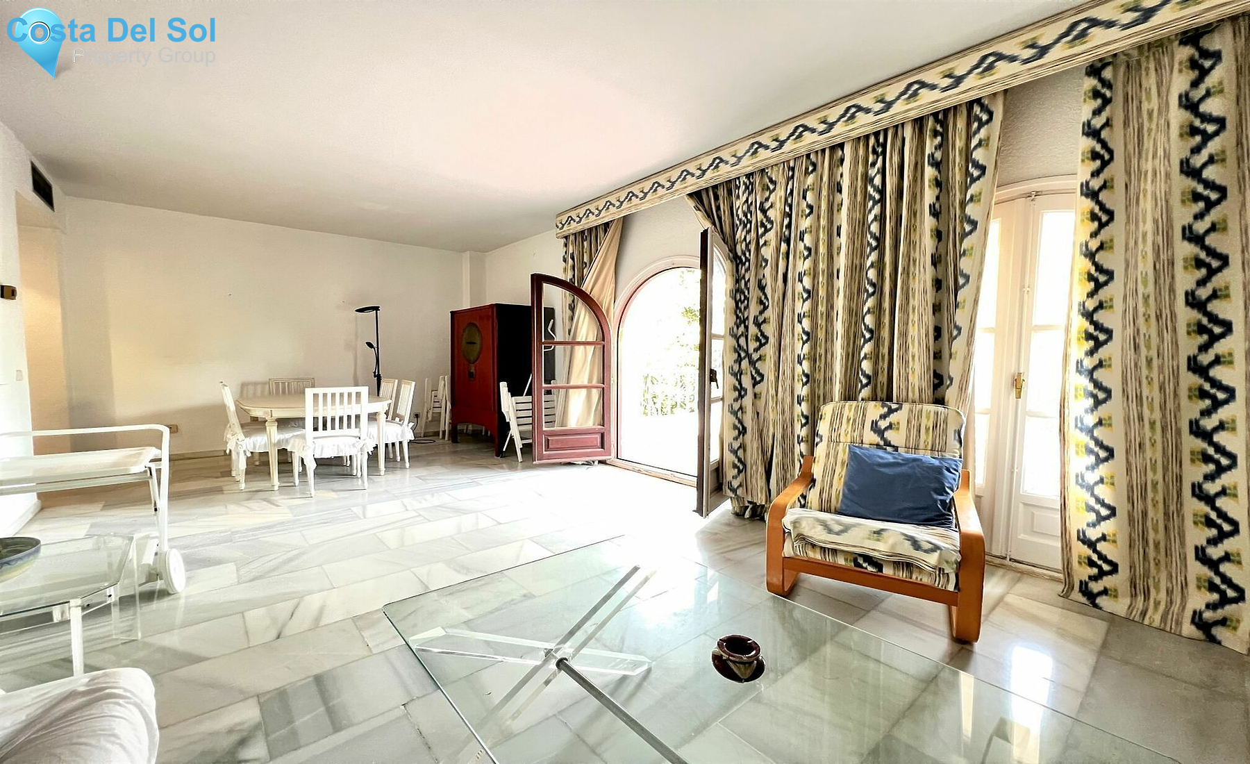 Middle Floor Apartment in Puerto Banús-1388371