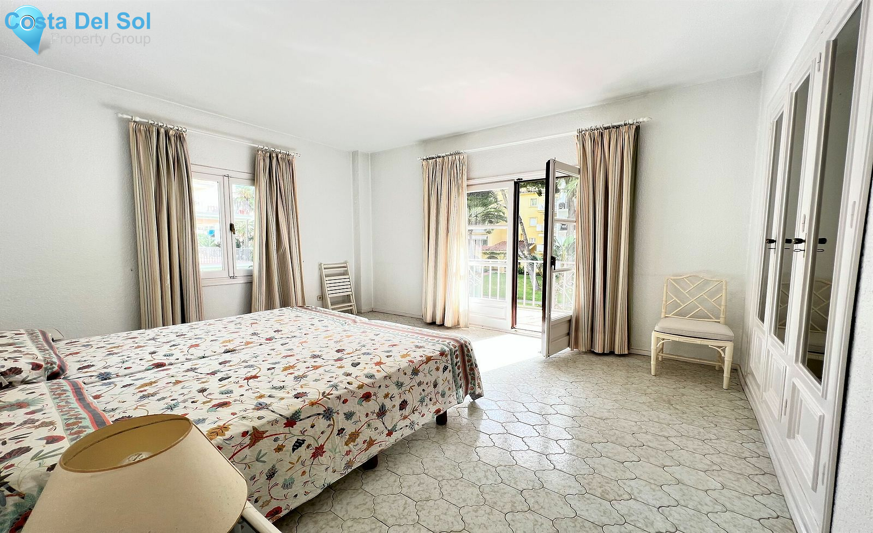 Middle Floor Apartment in Puerto Banús-1388372