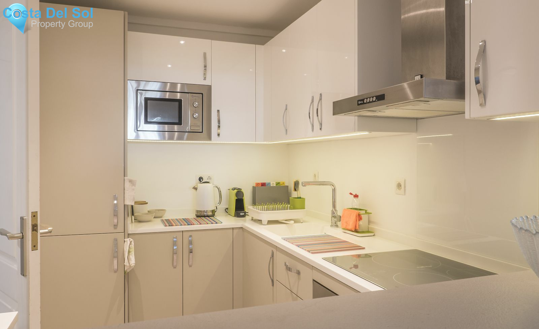 Middle Floor Apartment in Puerto Banús-1394460