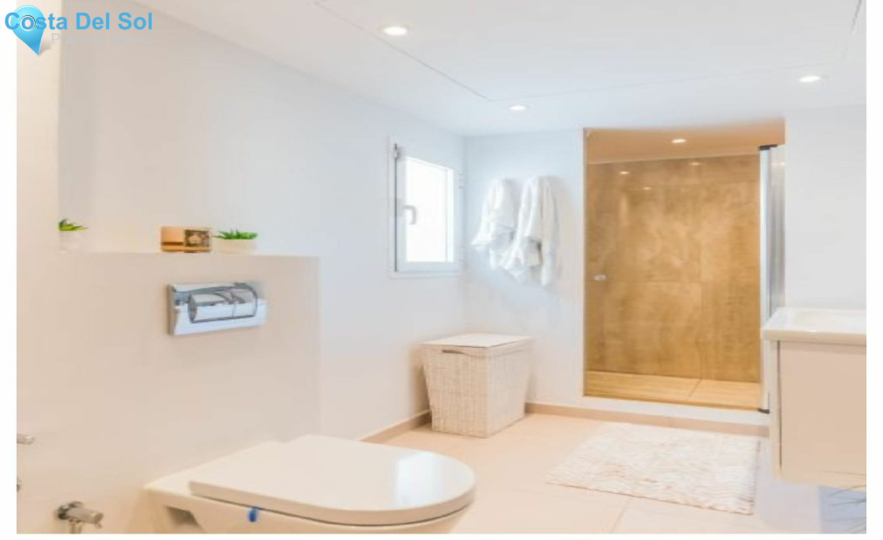 Middle Floor Apartment in Puerto Banús-1396375