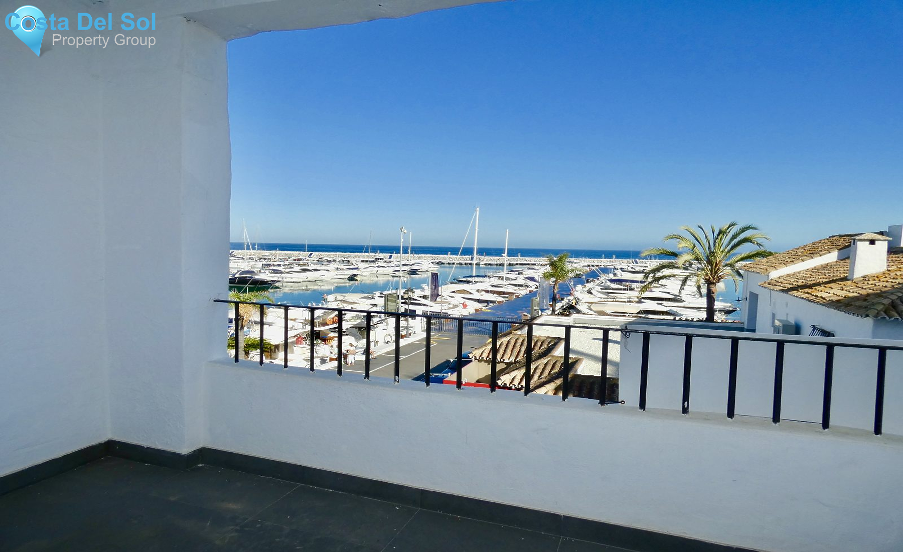 Middle Floor Apartment in Puerto Banús-1398468