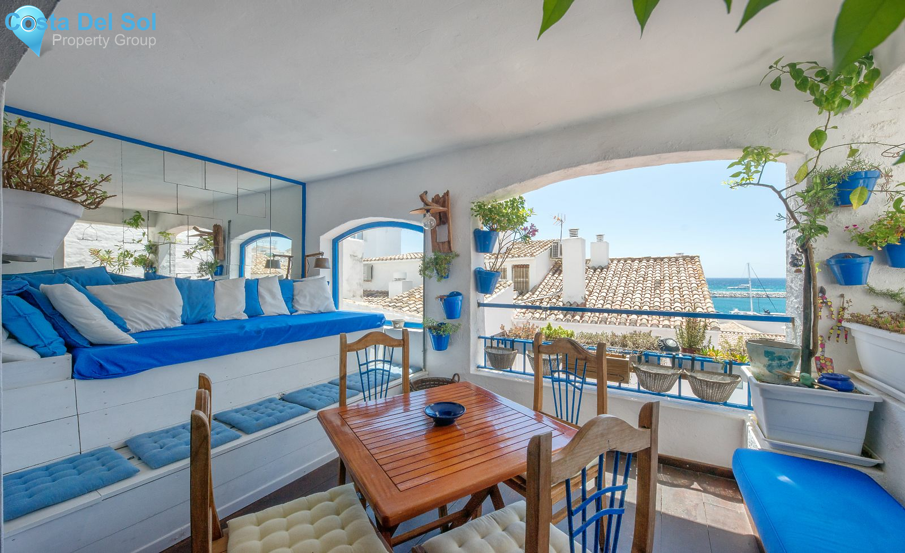 Middle Floor Apartment in Puerto Banús-1449635
