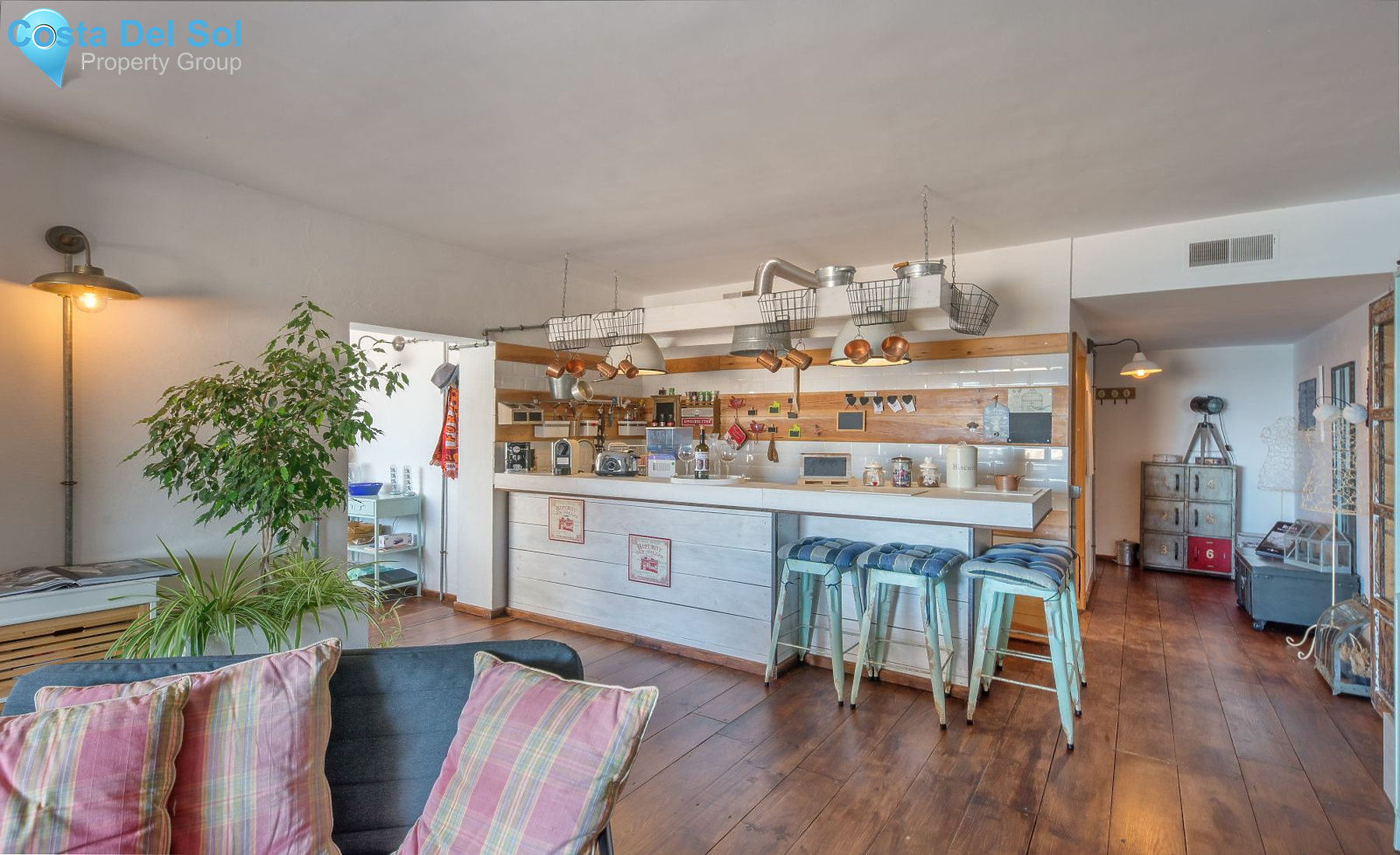 Middle Floor Apartment in Puerto Banús-1449640