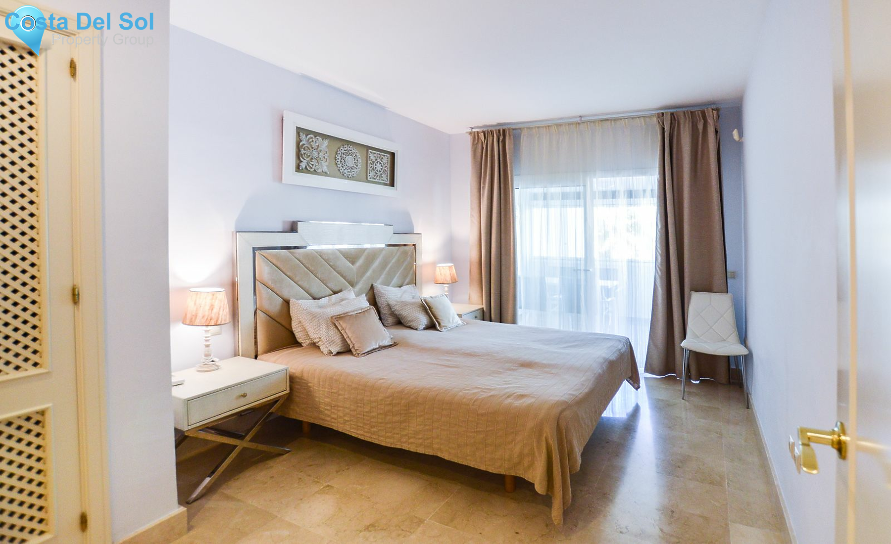 Middle Floor Apartment in Puerto Banús-1483261