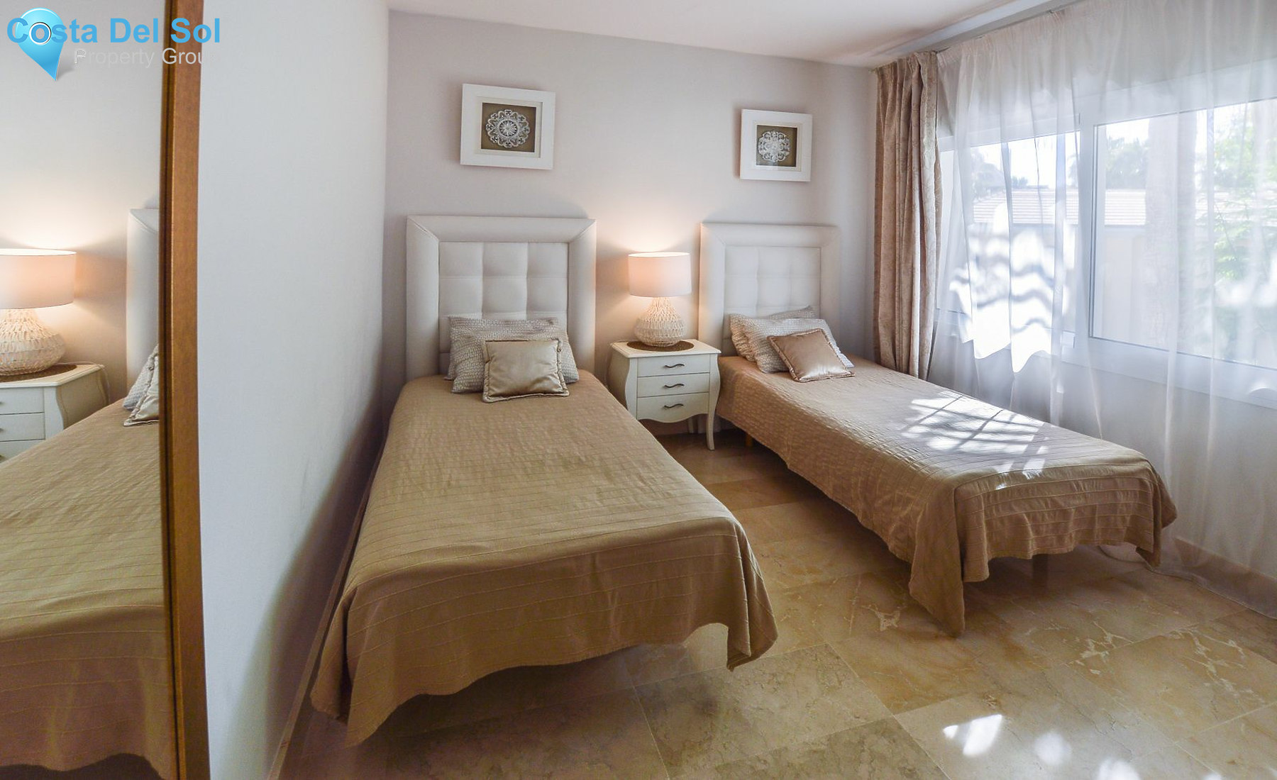Middle Floor Apartment in Puerto Banús-1483262