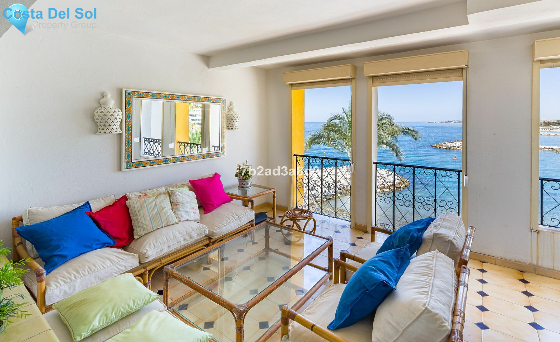 Middle Floor Apartment in Puerto Banús-1484800