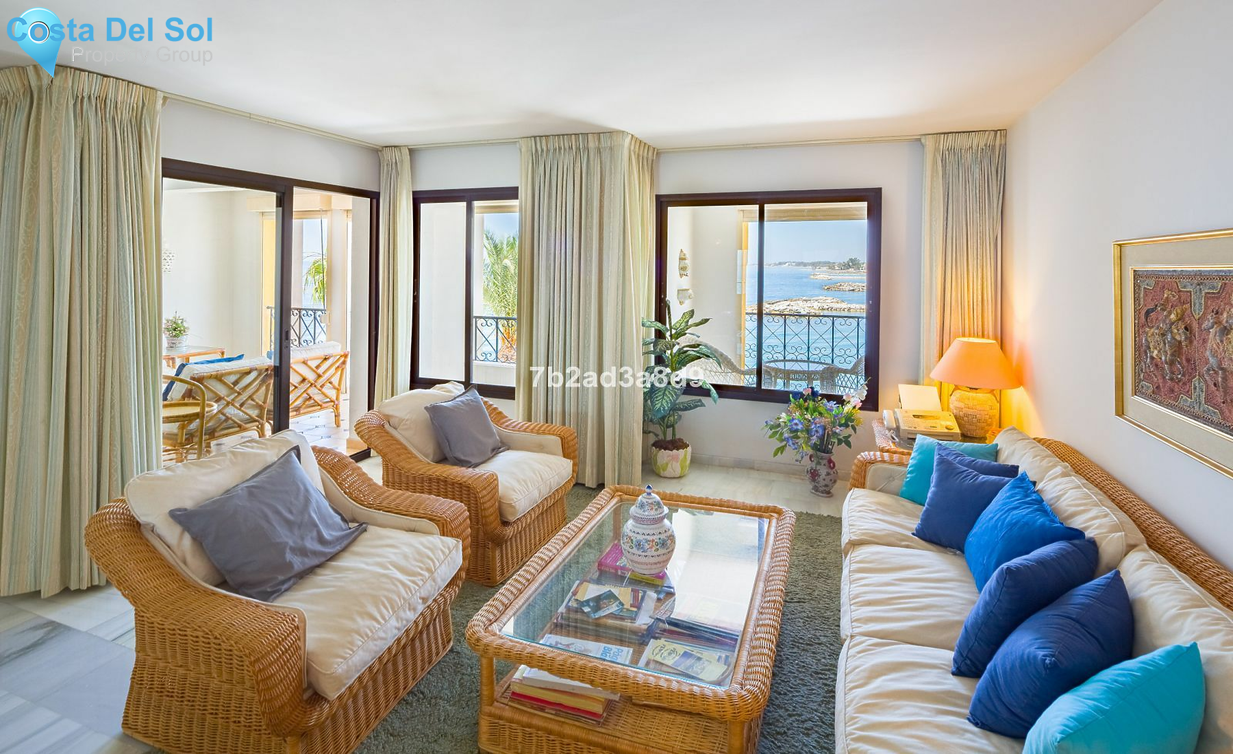 Middle Floor Apartment in Puerto Banús-1484801
