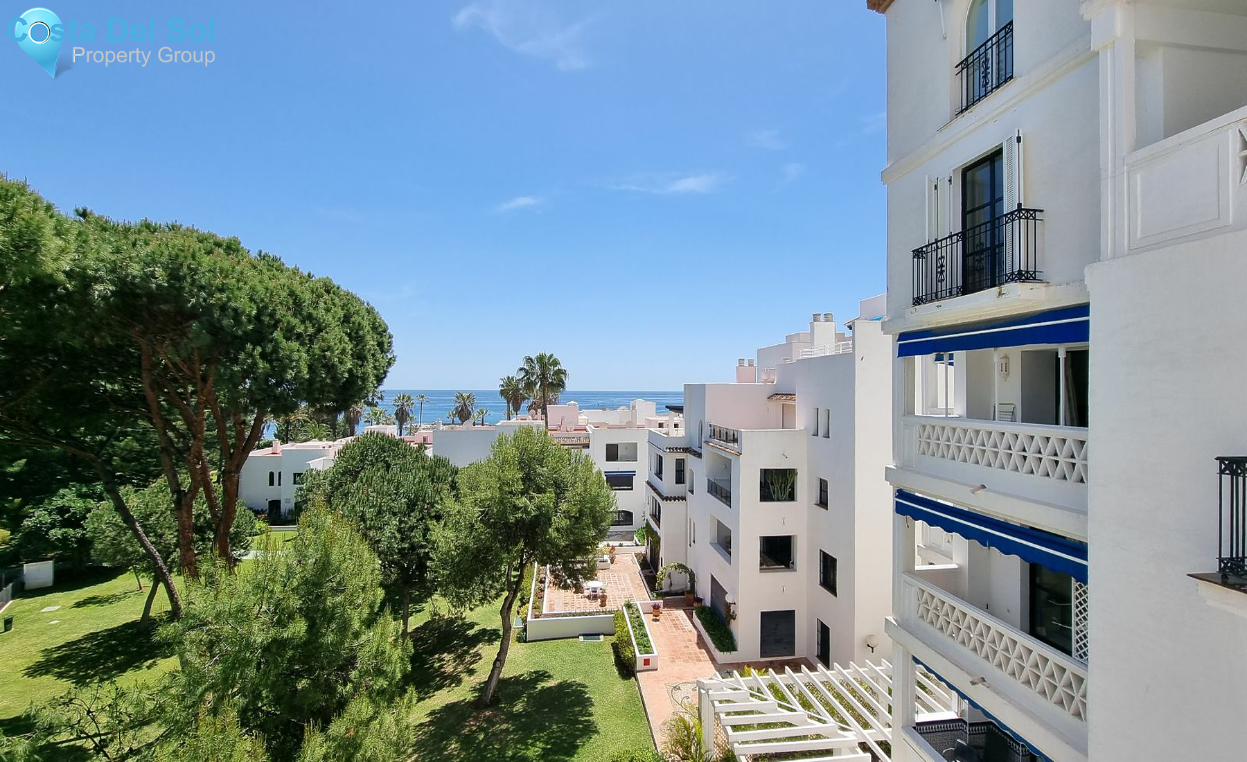 Middle Floor Apartment in Puerto Banús-1484970
