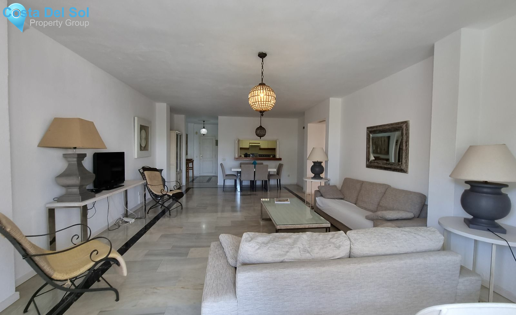 Middle Floor Apartment in Puerto Banús-1484972