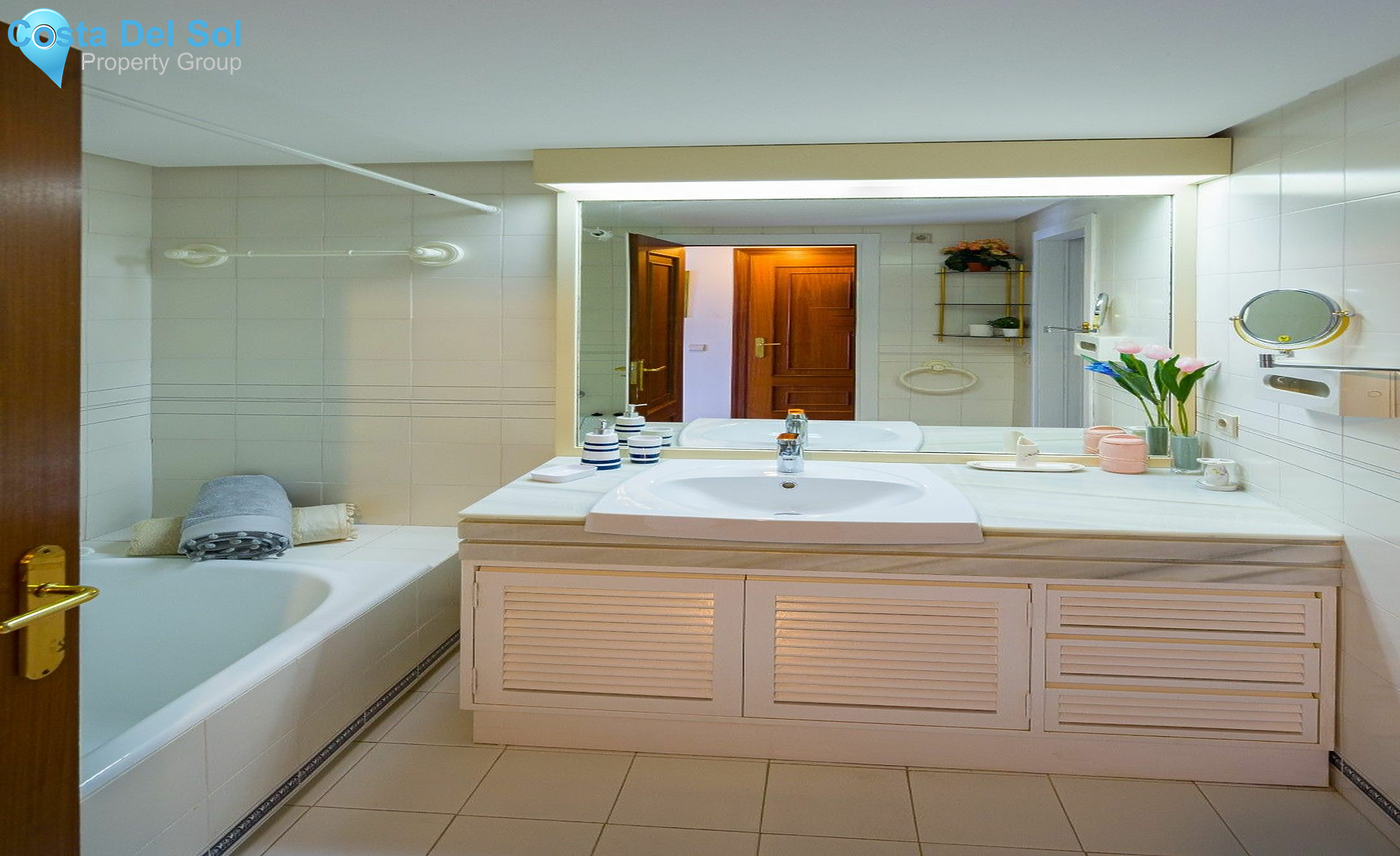 Middle Floor Apartment in Puerto Banús-1487273