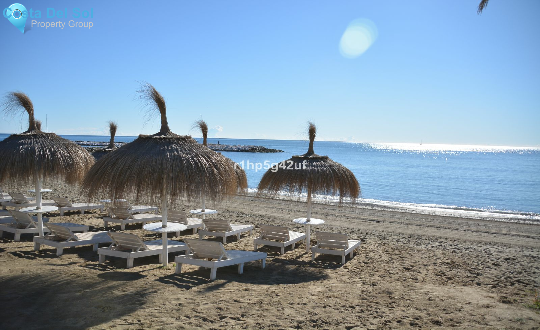 Middle Floor Apartment in Puerto Banús-1491926