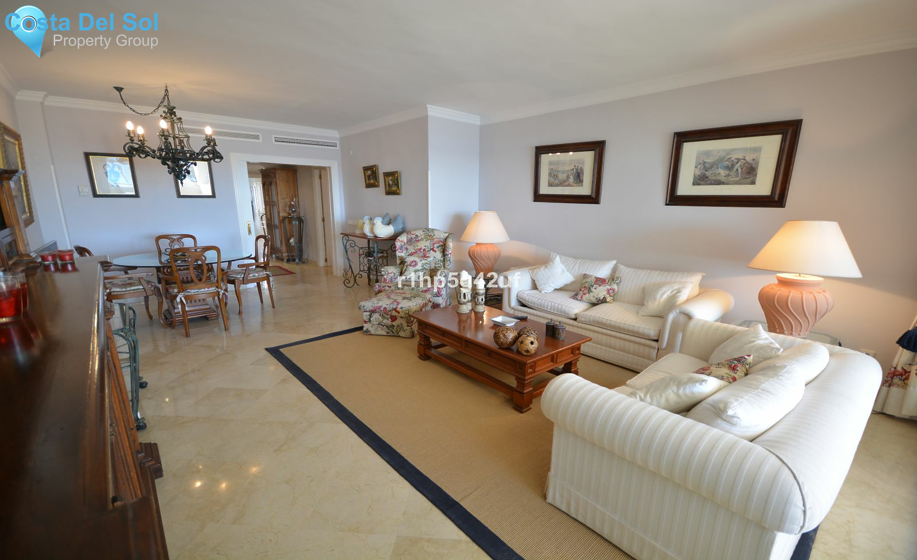 Middle Floor Apartment in Puerto Banús-1491917