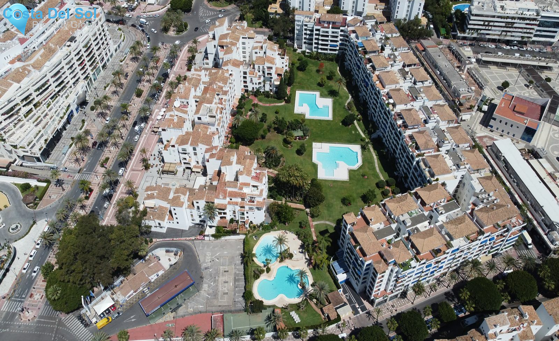 Middle Floor Apartment in Puerto Banús
