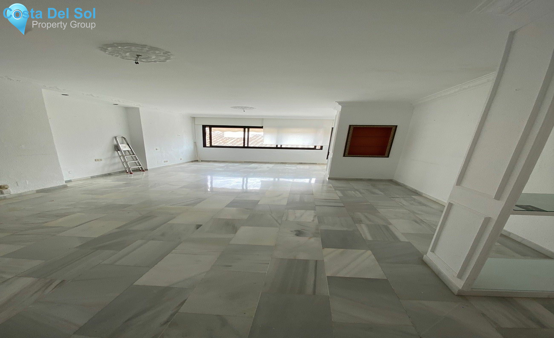Middle Floor Apartment in Puerto Banús-1517091