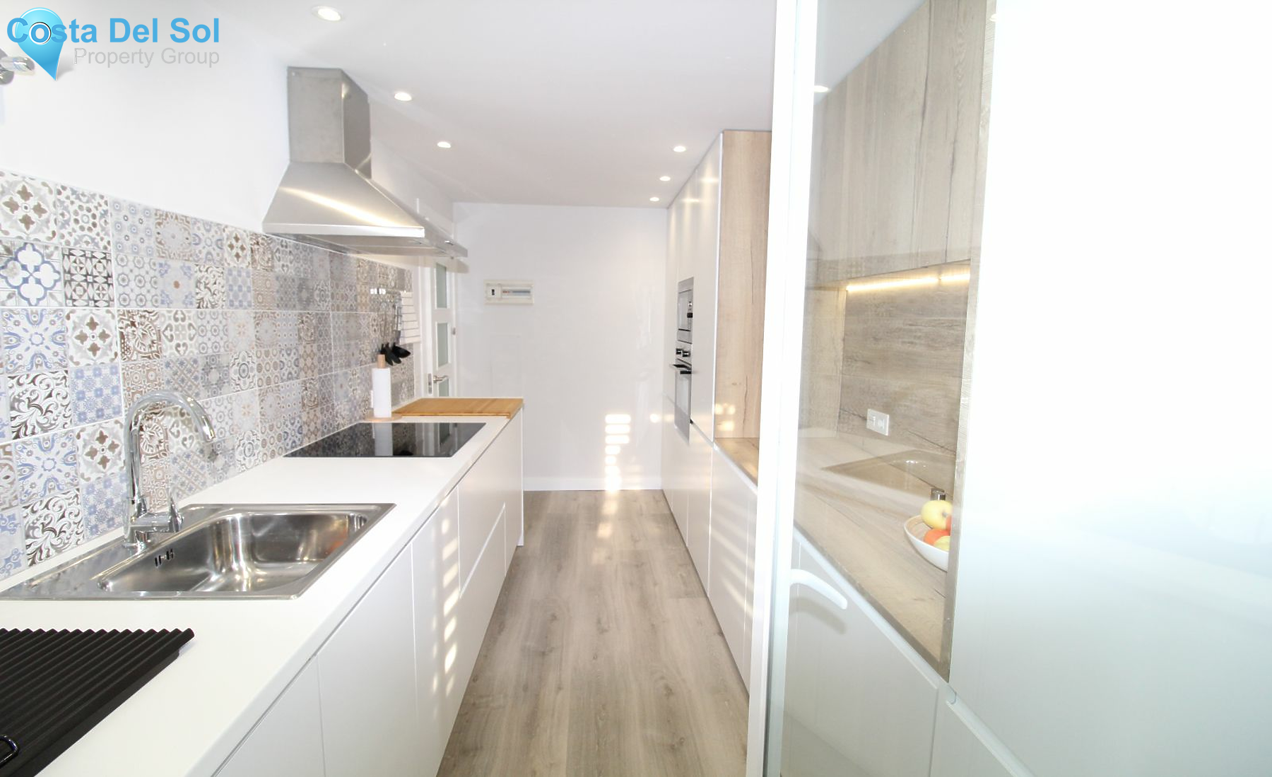 Middle Floor Apartment in Puerto Banús-1529965