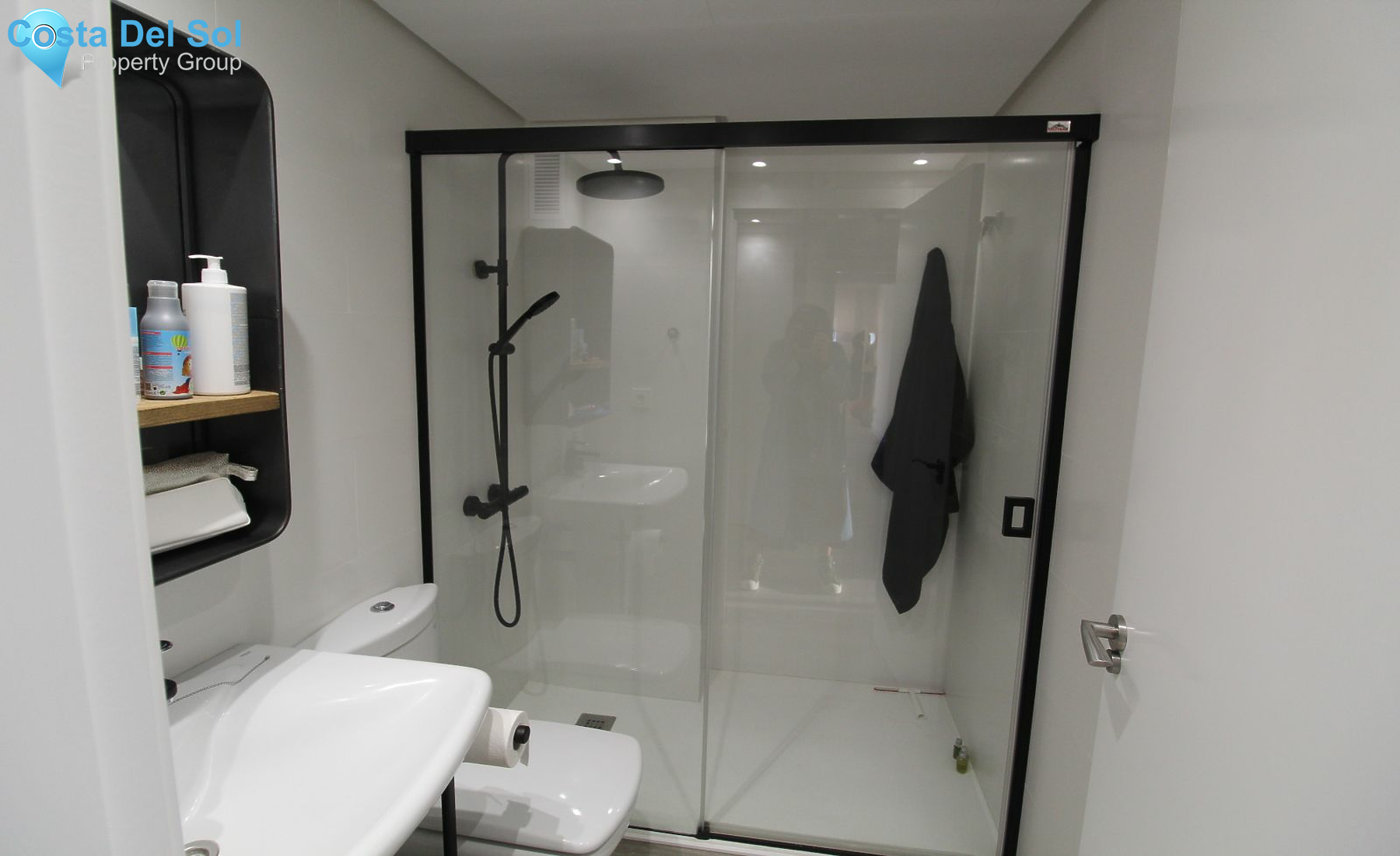 Middle Floor Apartment in Puerto Banús-1529971