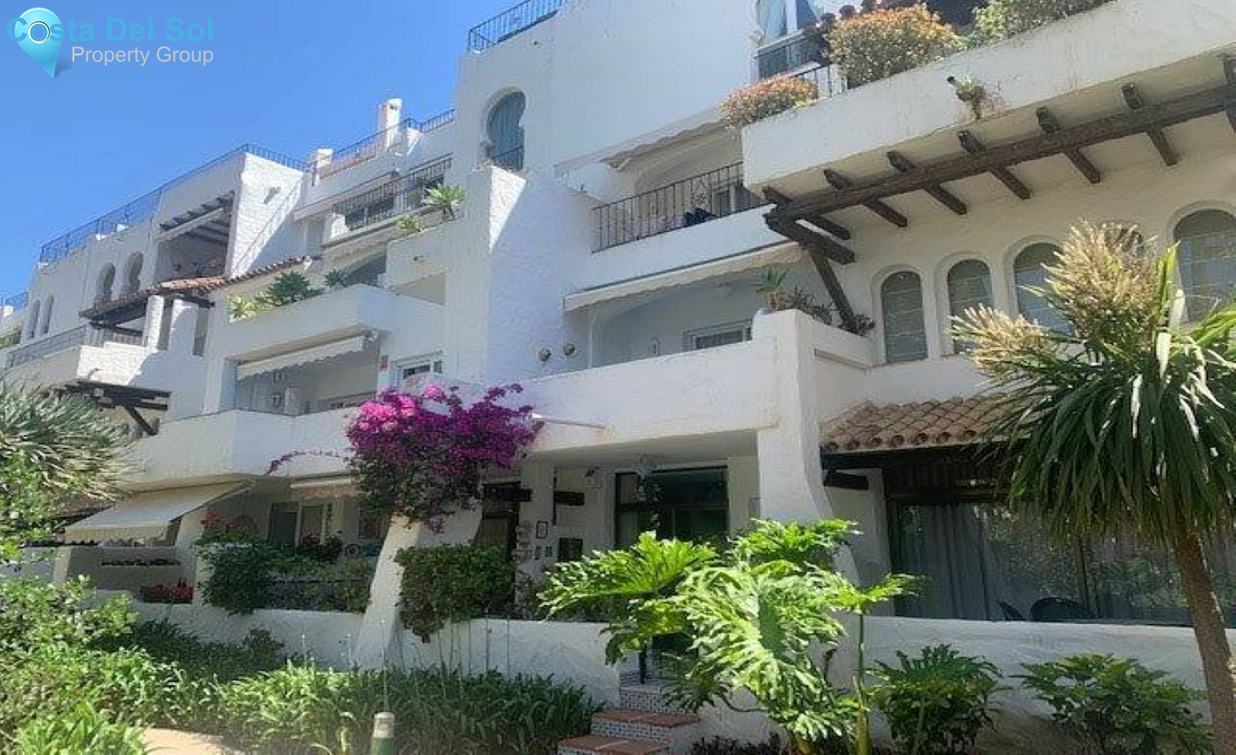 Middle Floor Apartment in Puerto Banús-1534271